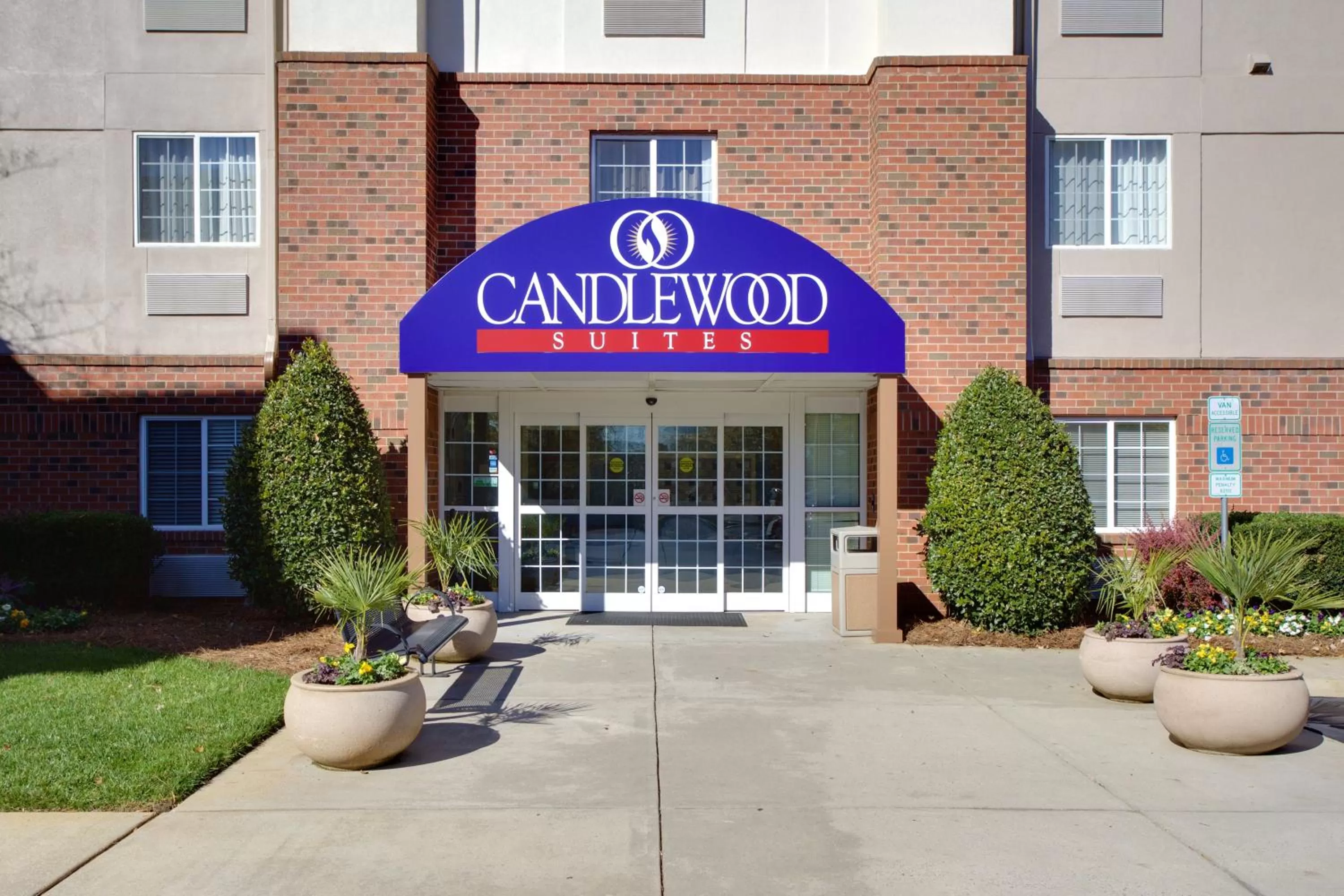 Property building in Candlewood Suites Raleigh Crabtree by IHG
