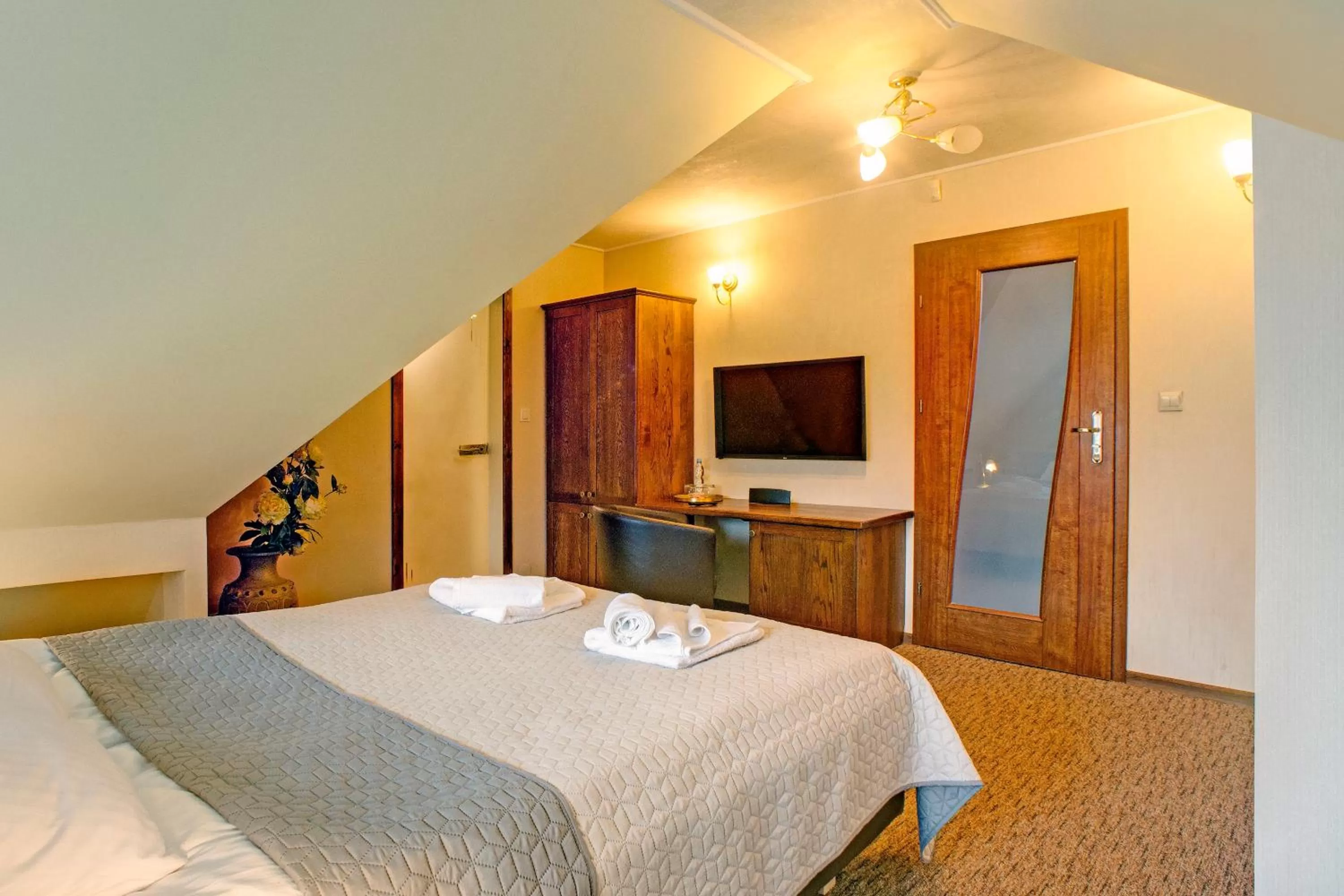 Bed in Pokoje Gościnne Murowanka