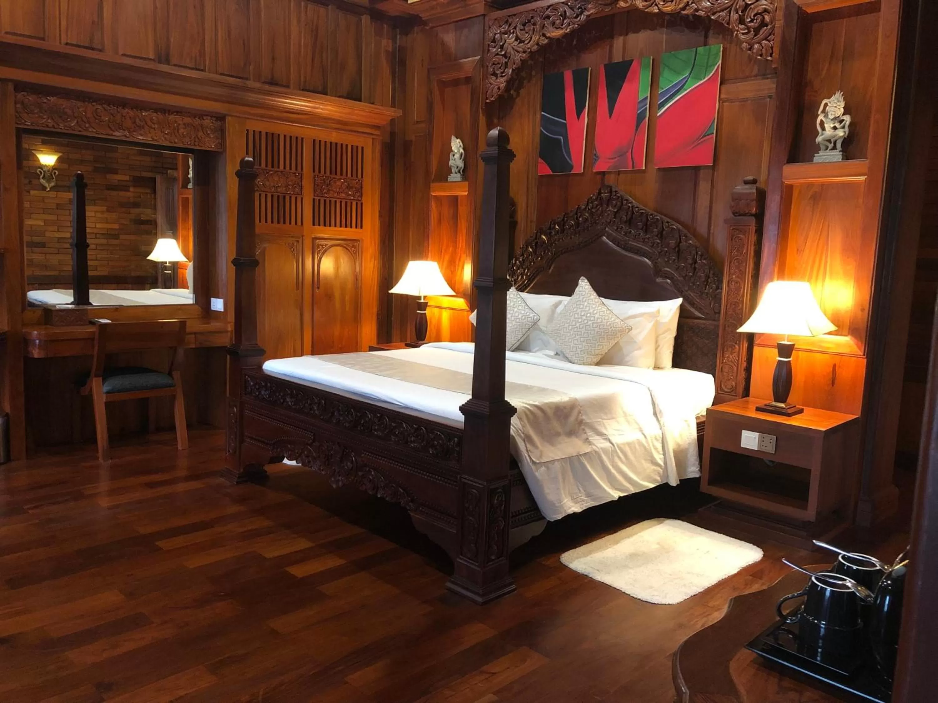 Bed in Try Palace Resort-Kep