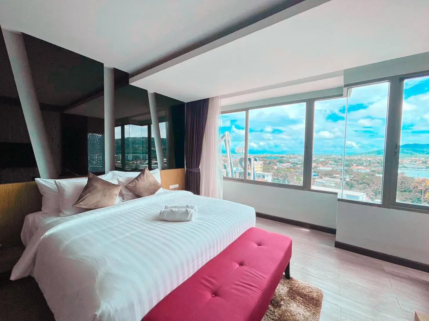 Panorama Studio in The Blue Hotel - SHA Plus Panorama Studio in The Blue Hotel - SHA Plus