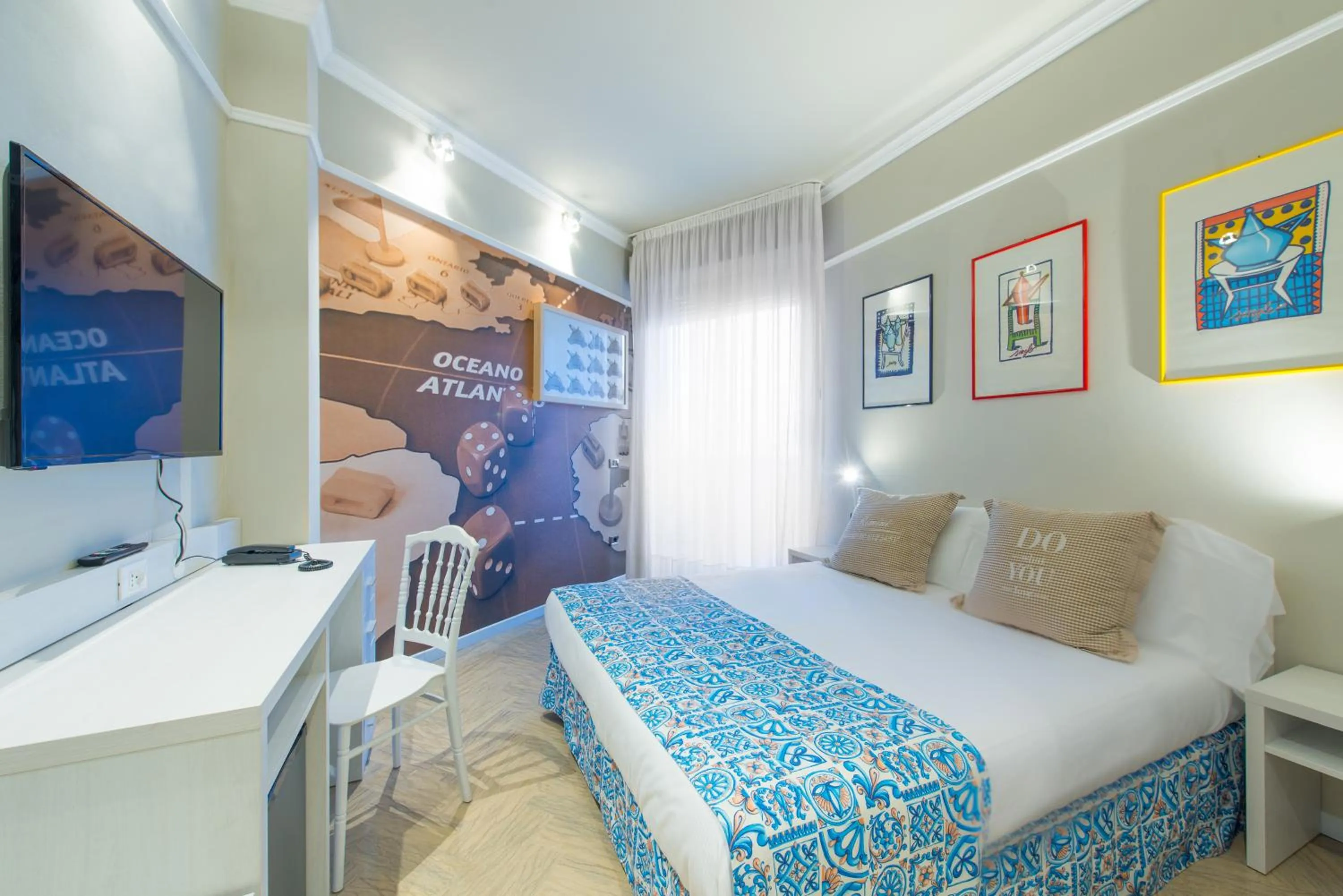 Bedroom, Bed in Admiral Art Hotel