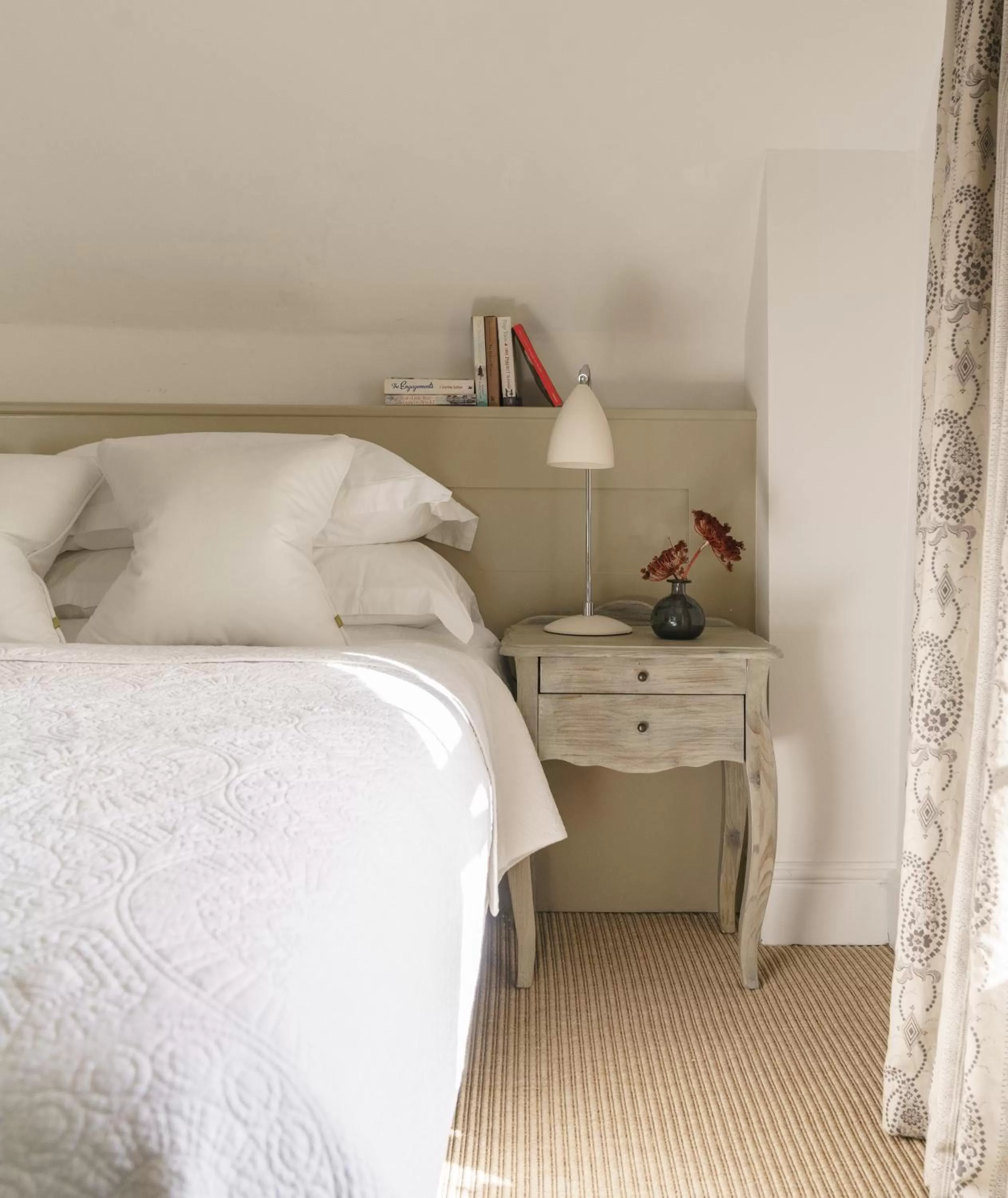 Bedroom, Bed in Penally Abbey Country House Hotel and Restaurant