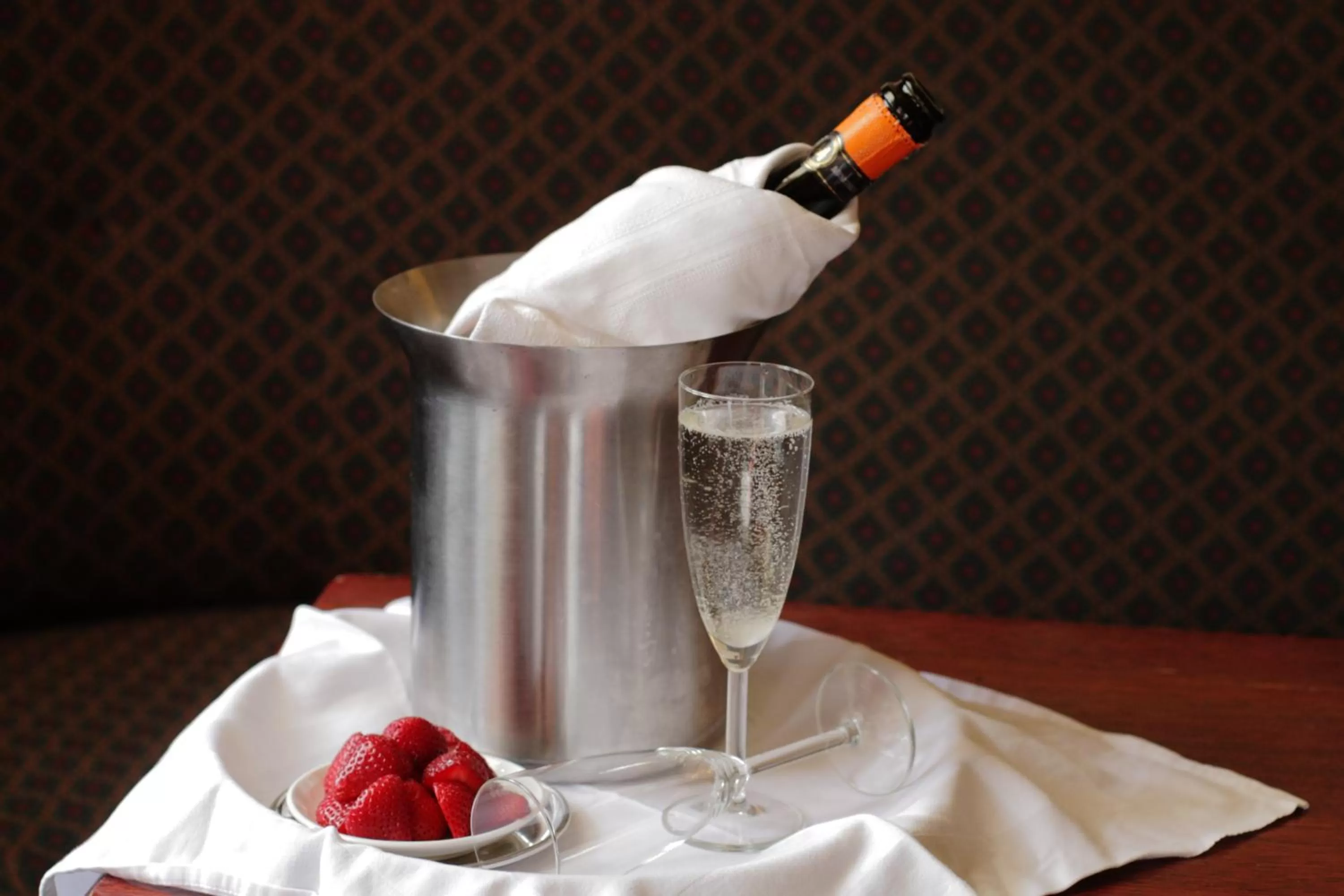 Food and drinks in Thistle Hotel