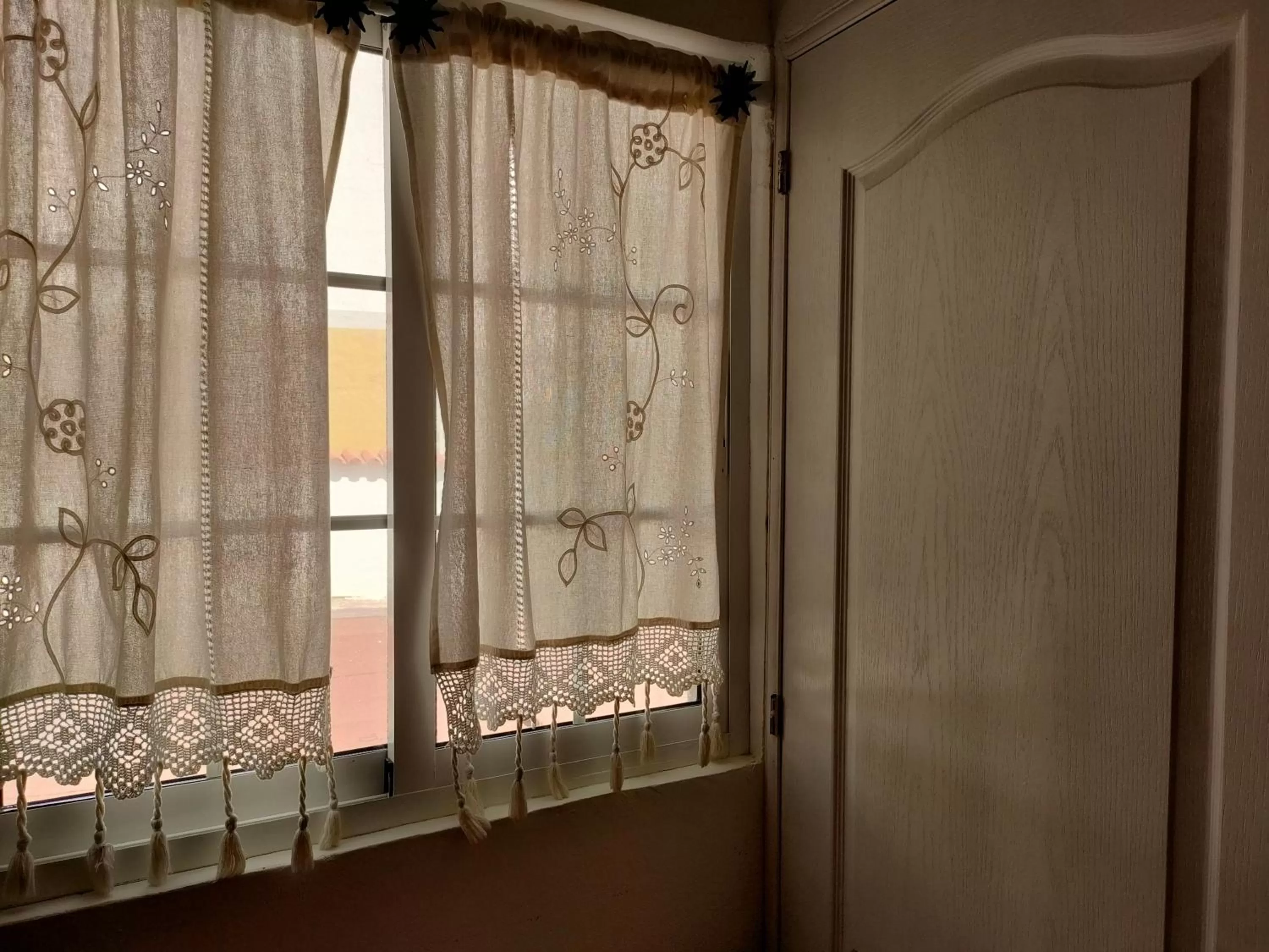 Alba 2 apartamento y Alba 3 habitación con baño