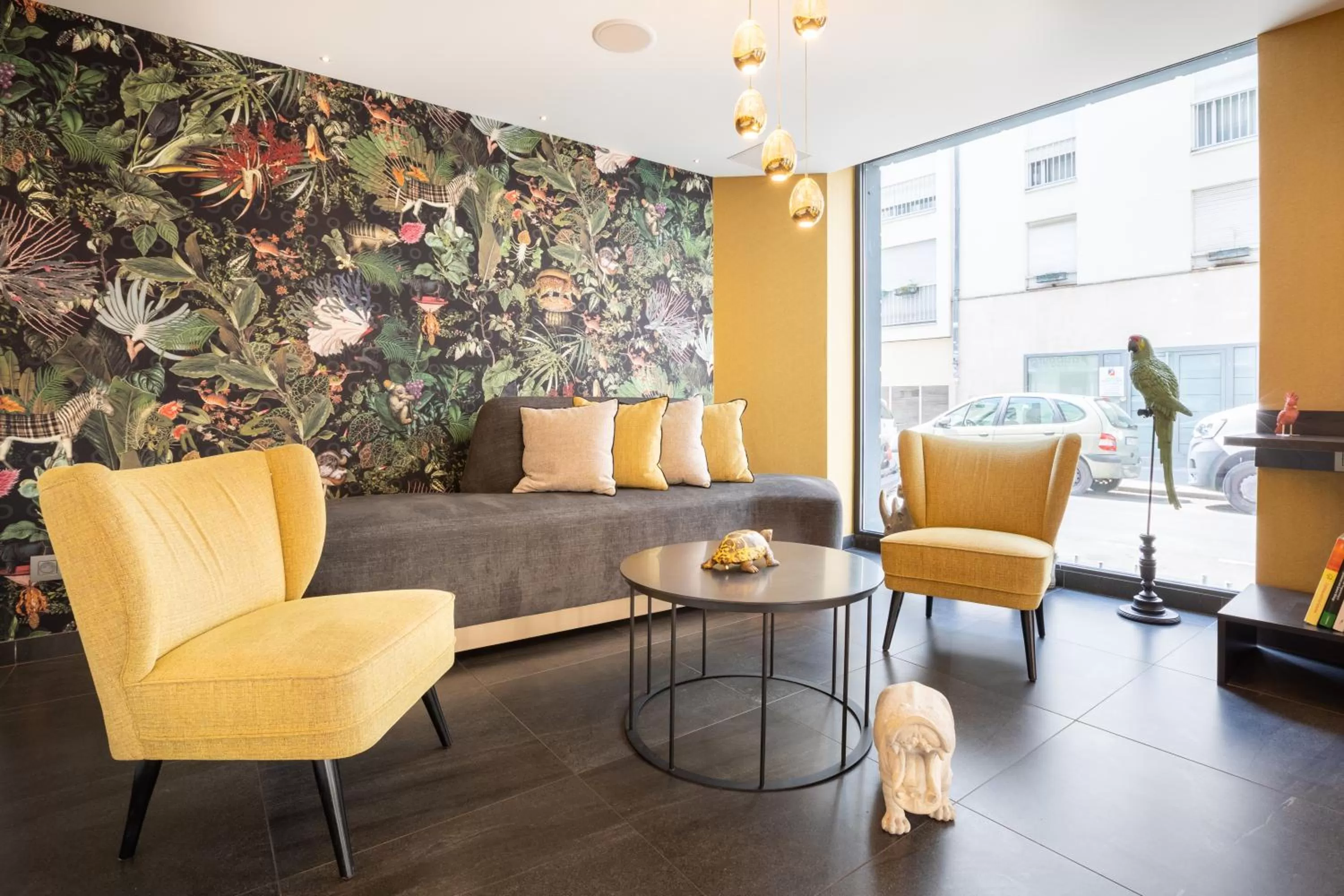 Living room in Prince Albert Lyon Bercy