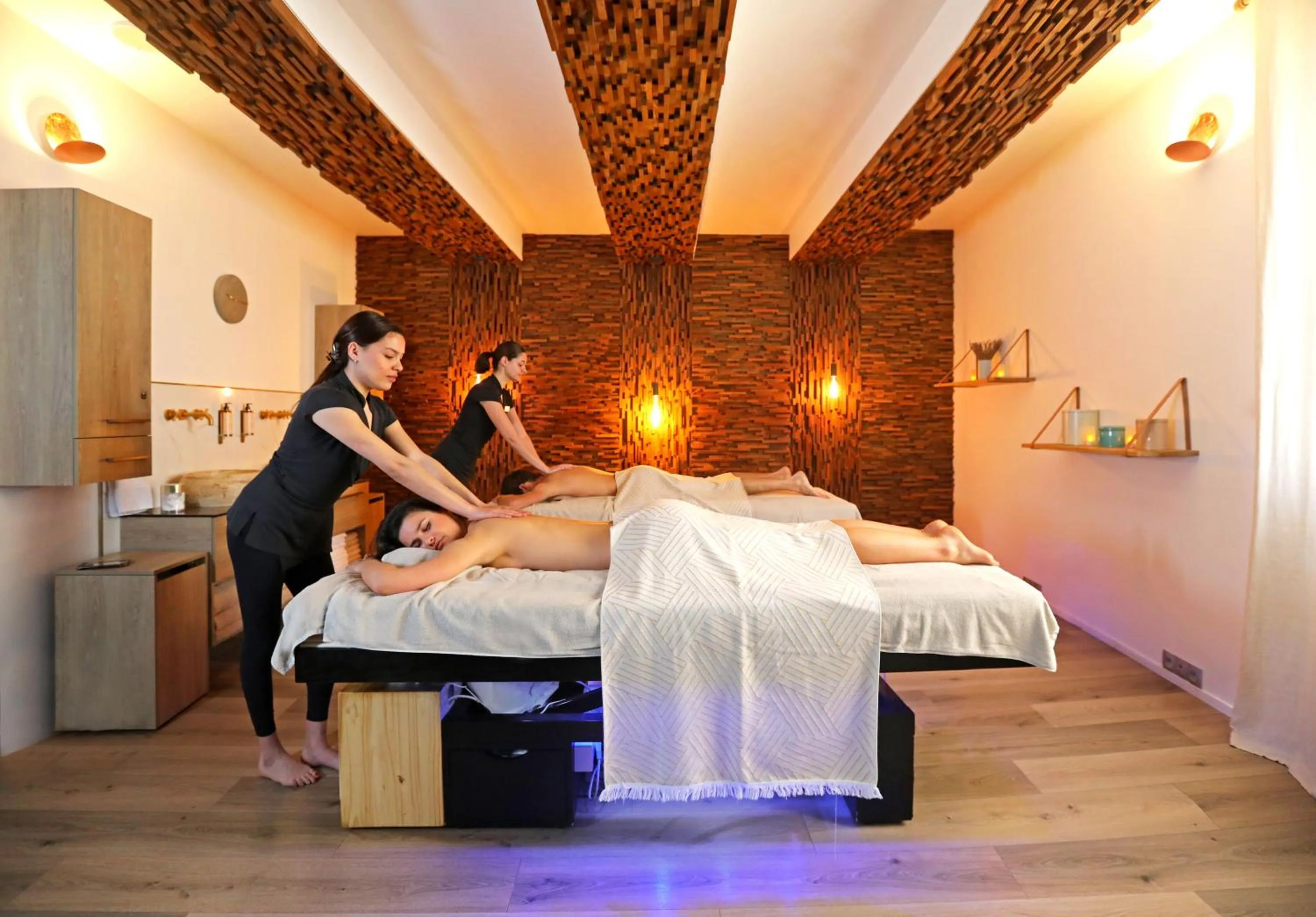Spa and wellness centre/facilities in Negrecoste Hôtel & Spa