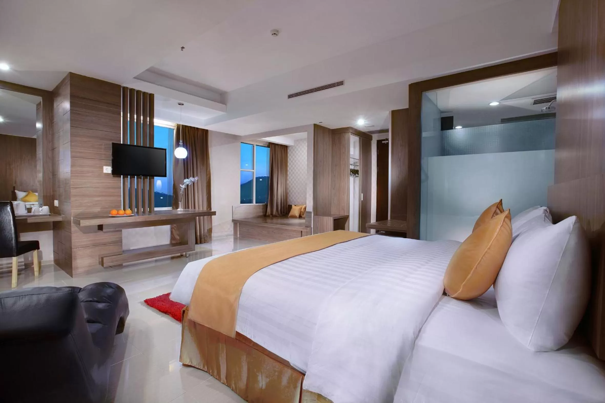 Bedroom, Bed in Aston Lampung City Hotel