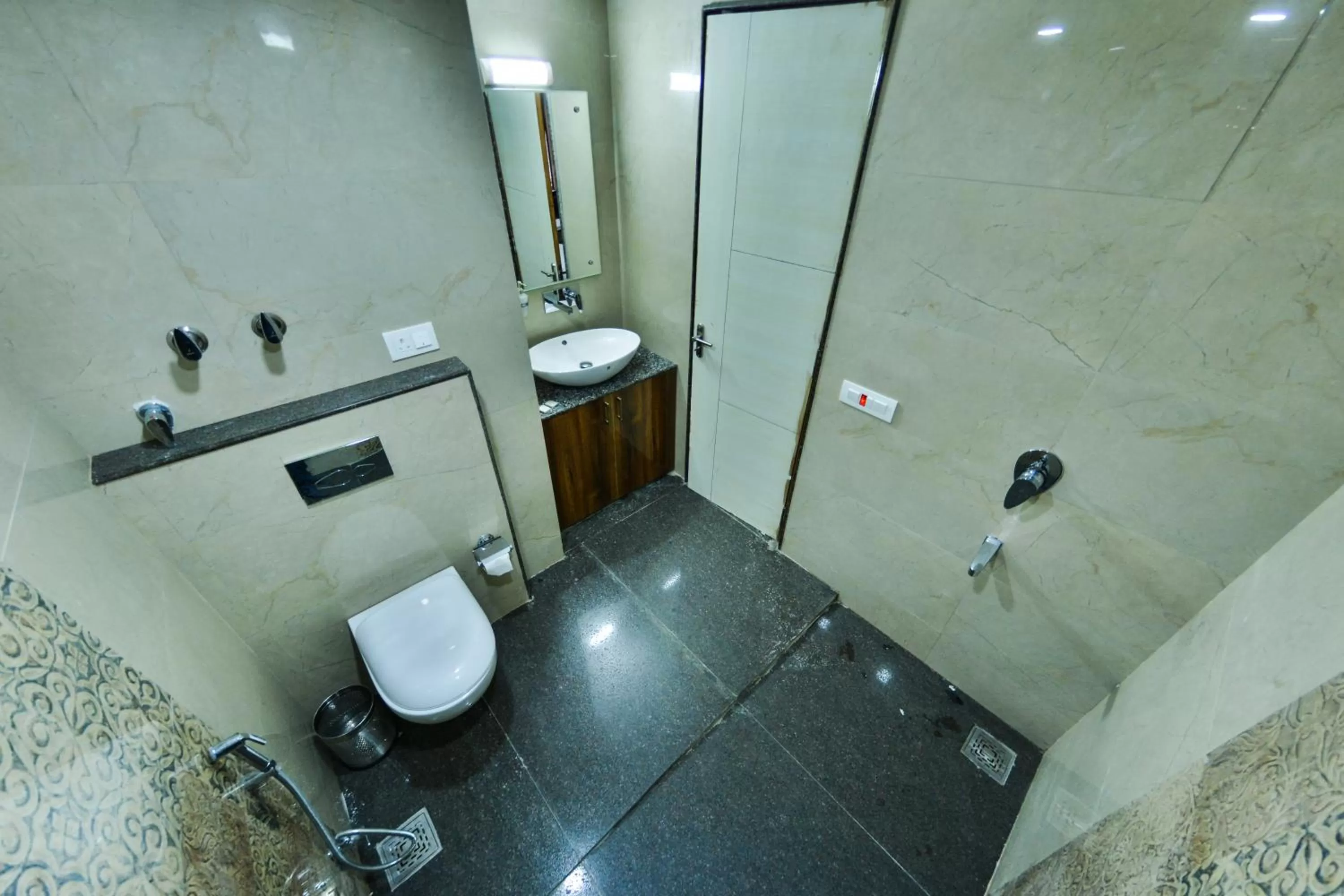 Bathroom in Hotel The Montreal