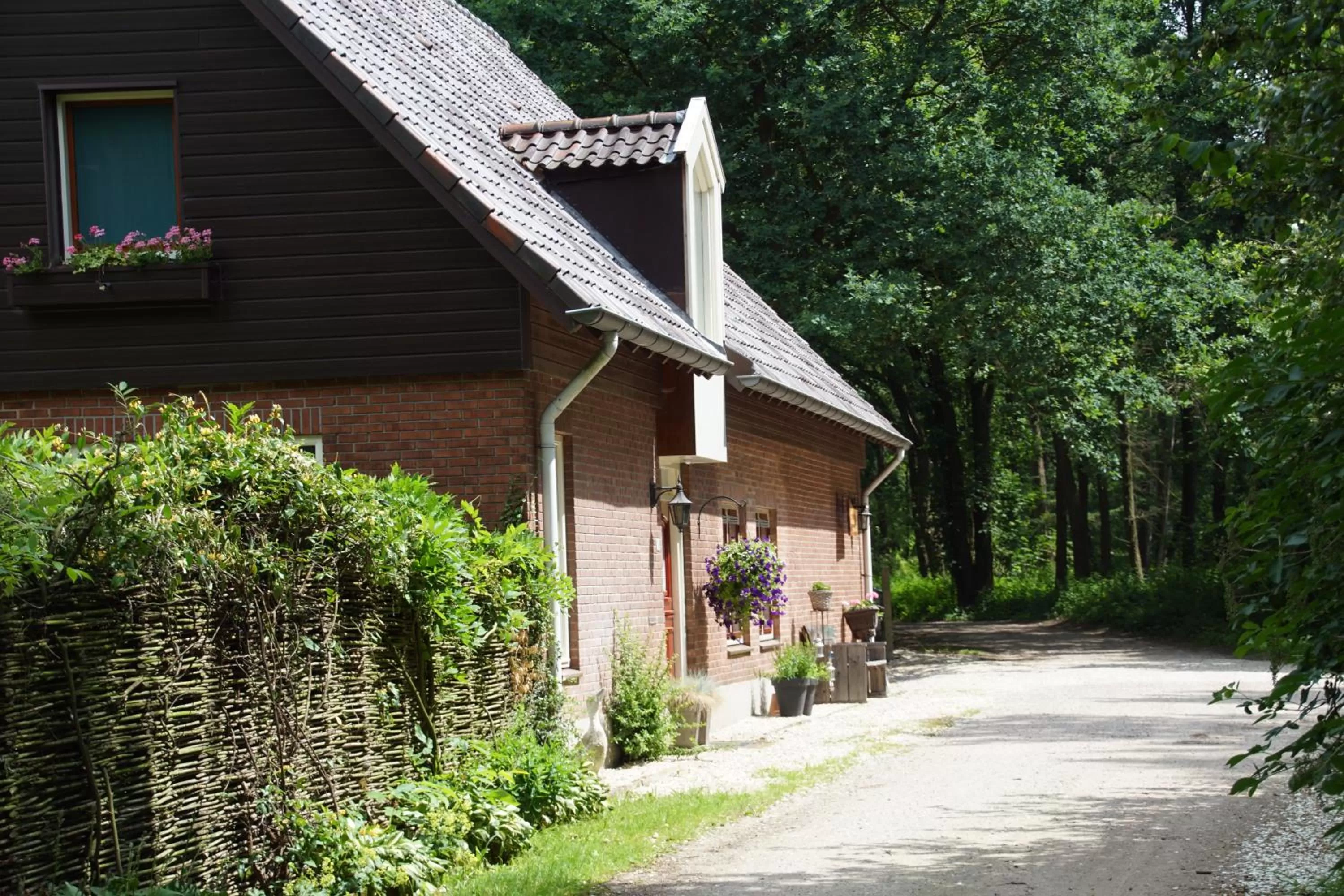 Facade/entrance in Bed & Breakfast aan de Beek