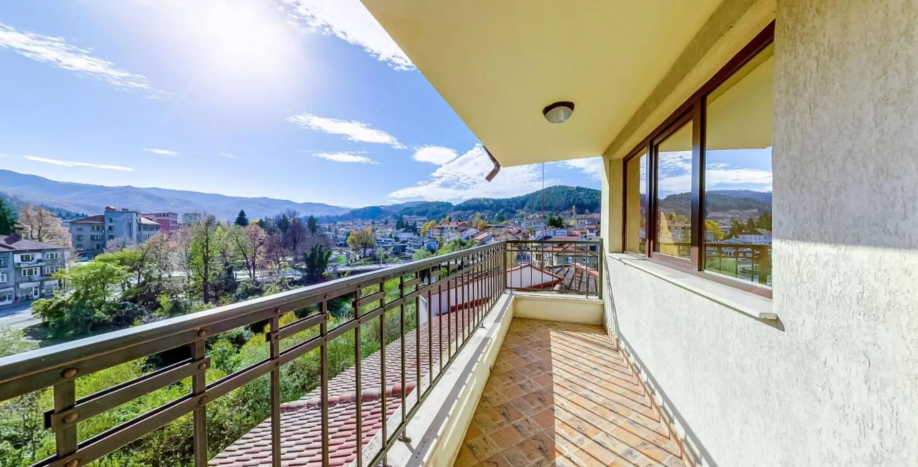 Balcony/Terrace in Troyan Plaza Hotel