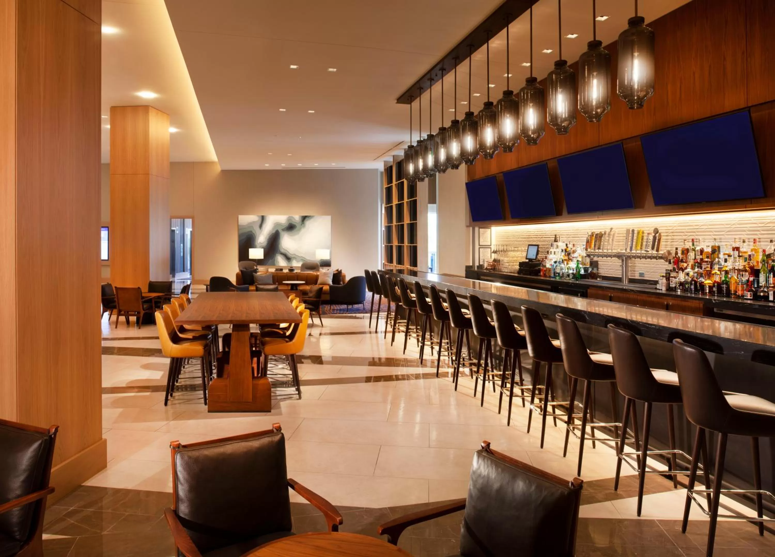 Lounge or bar in Hyatt Regency Frisco-Dallas