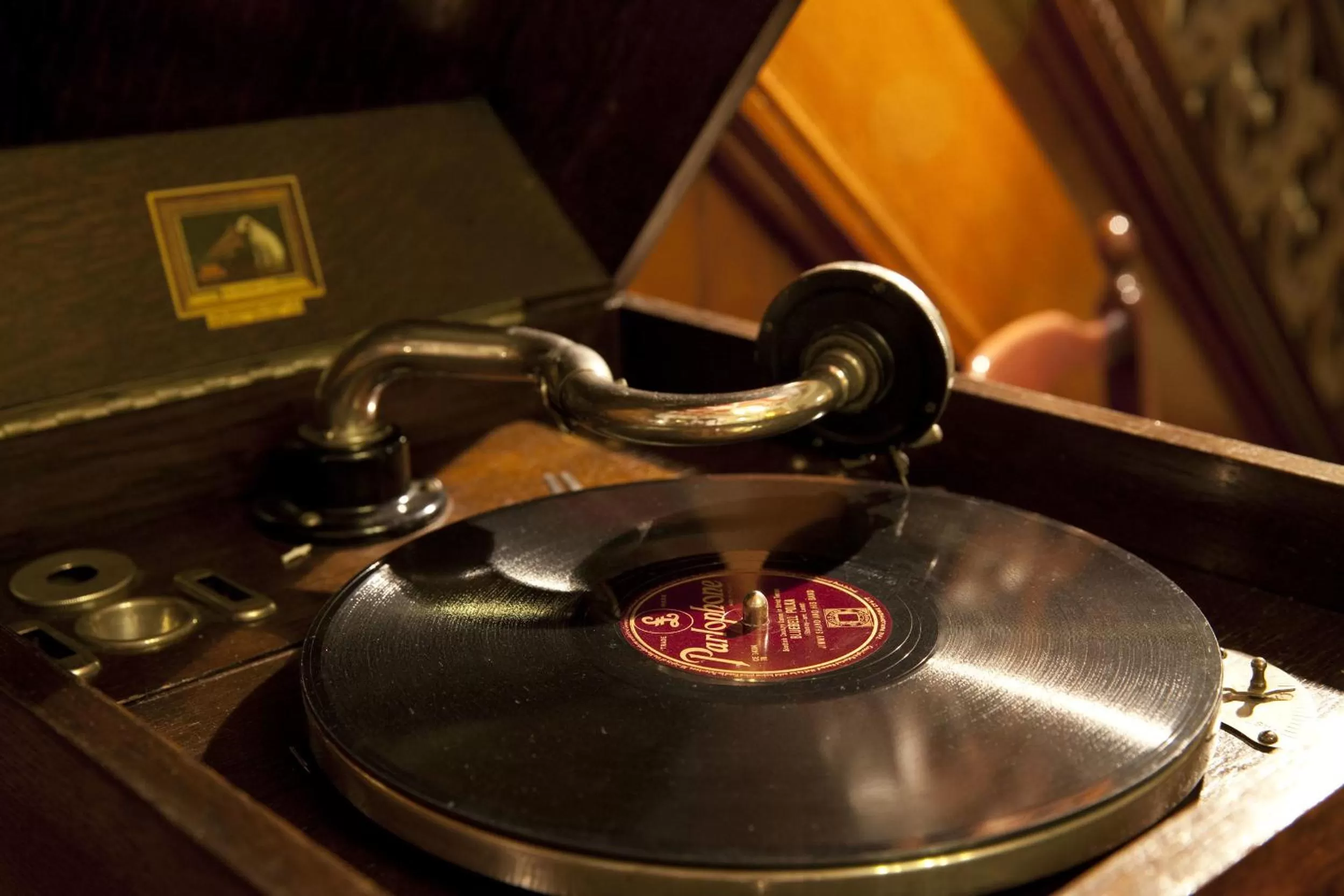 Lounge or bar in West Layton Manor