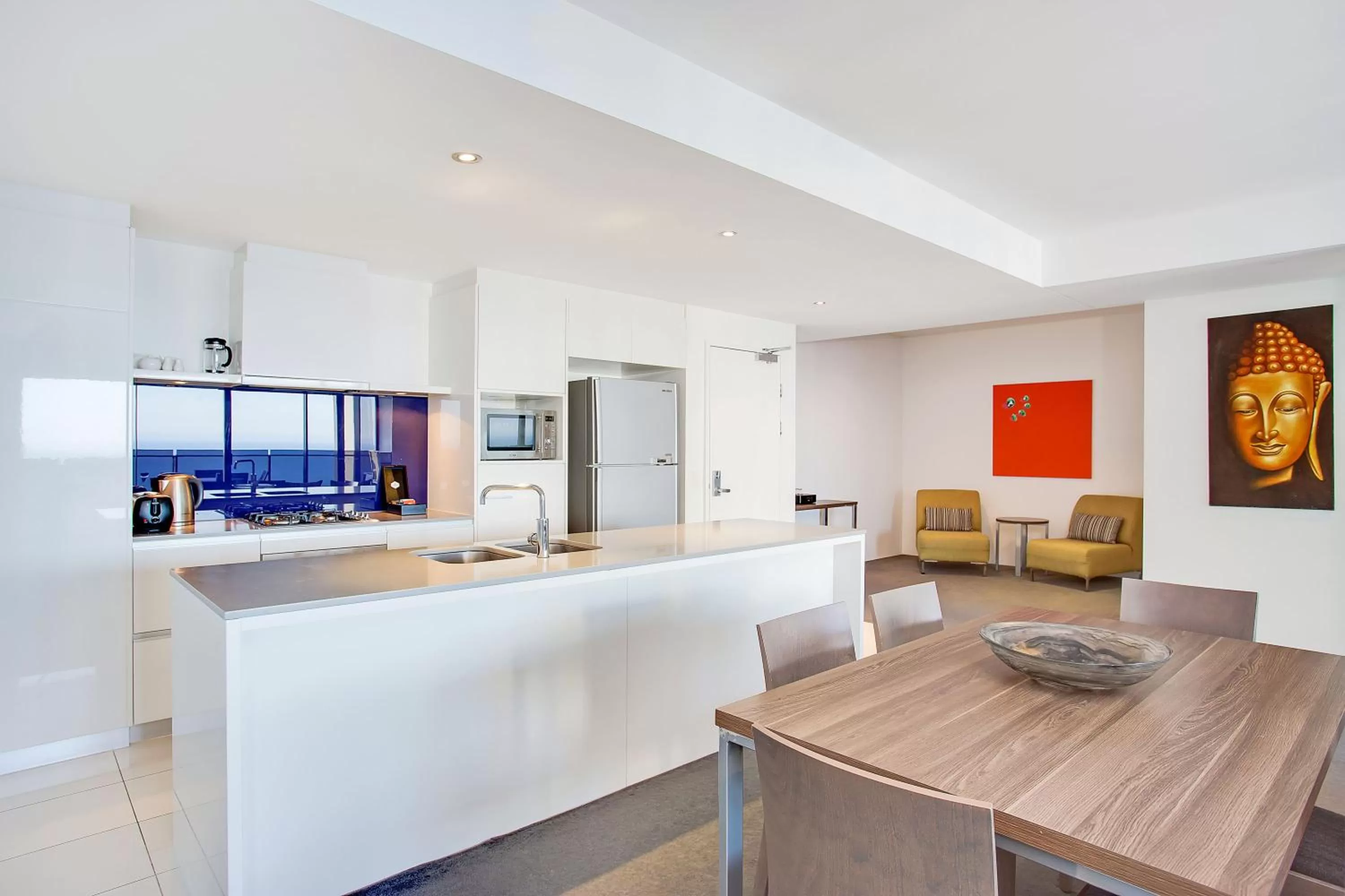 Kitchen or kitchenette in Mantra Circle On Cavill