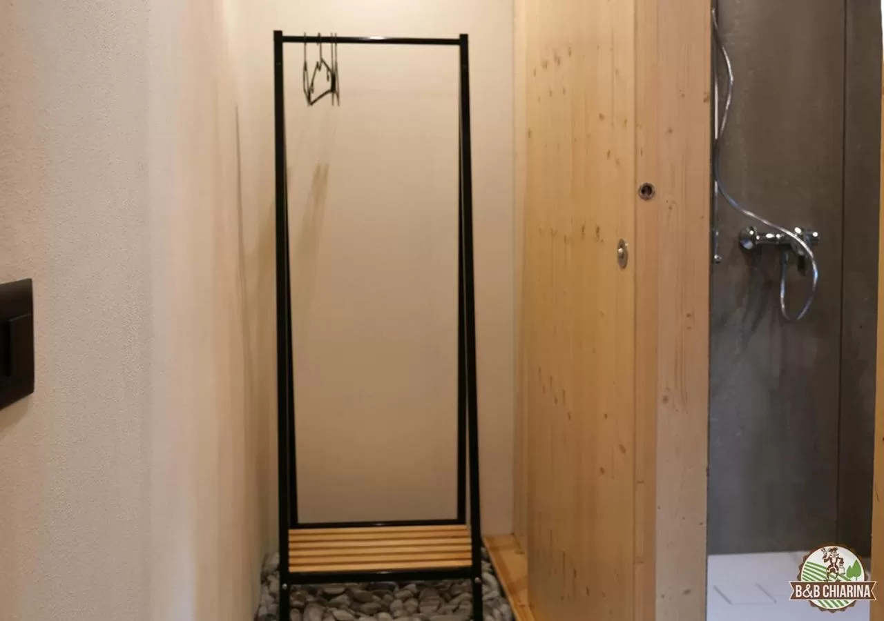 wardrobe in Bed and Breakfast Chiarina