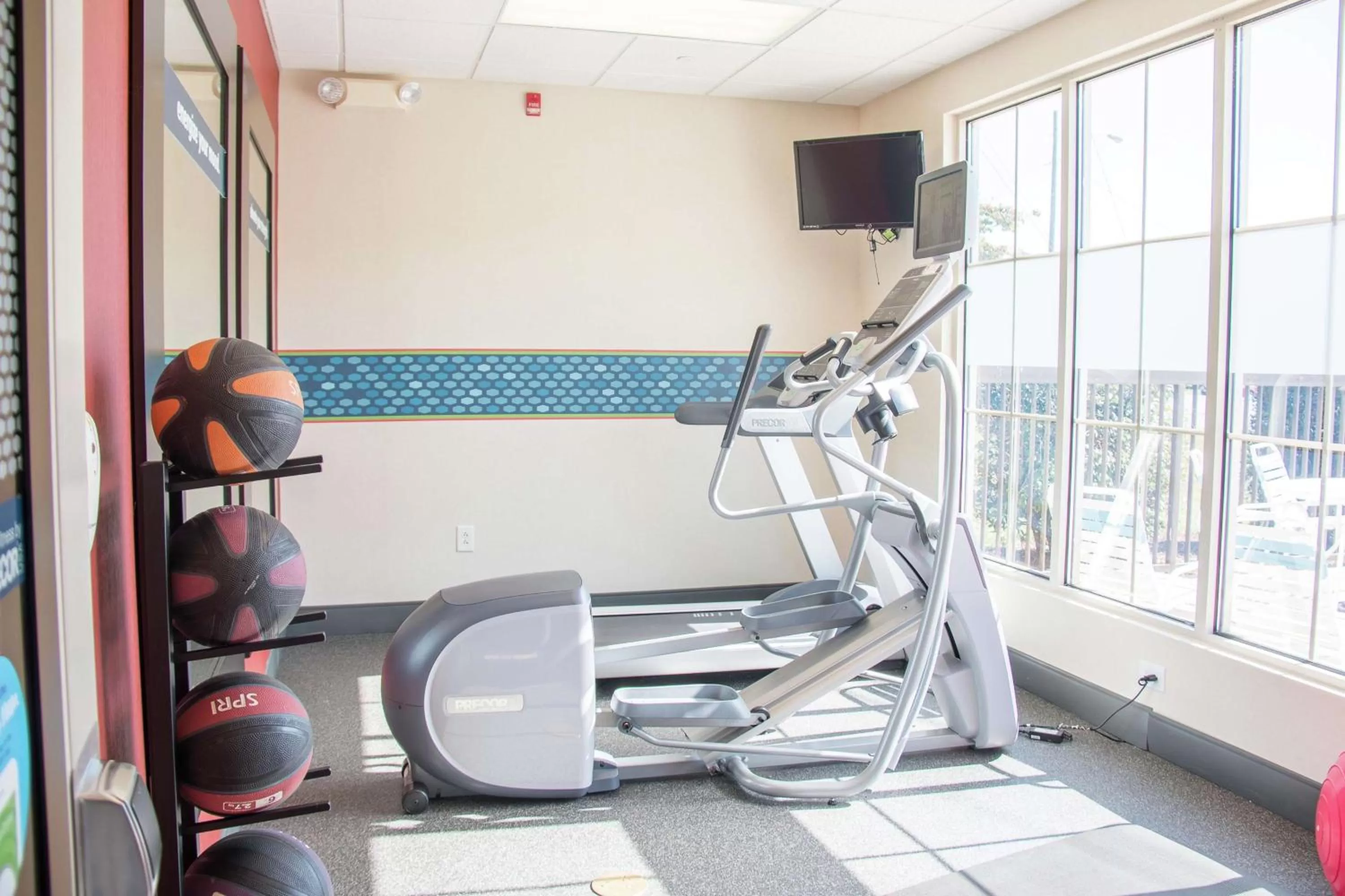 Fitness centre/facilities in Hampton Inn Murphy