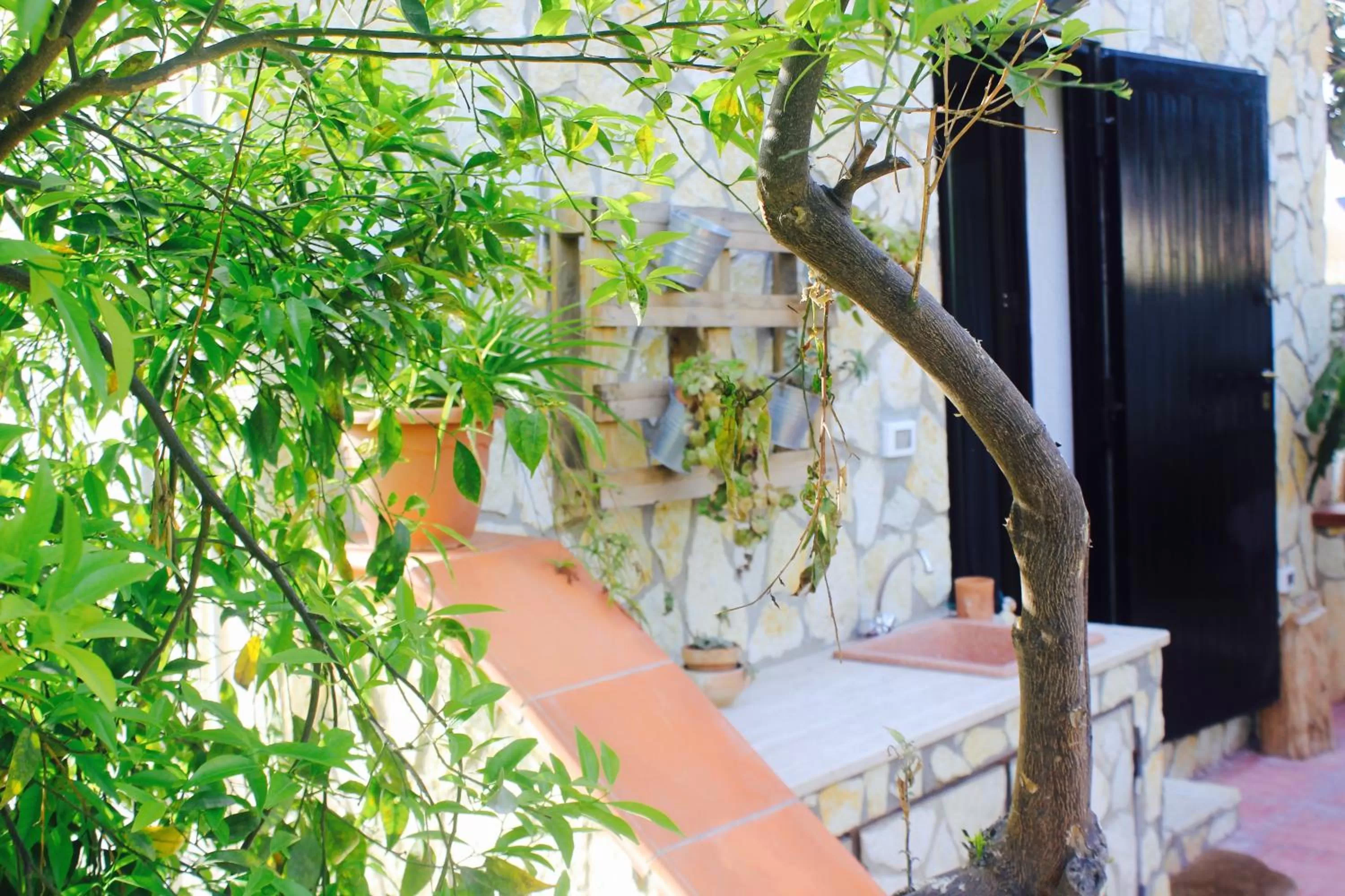 Facade/entrance in La Casetta