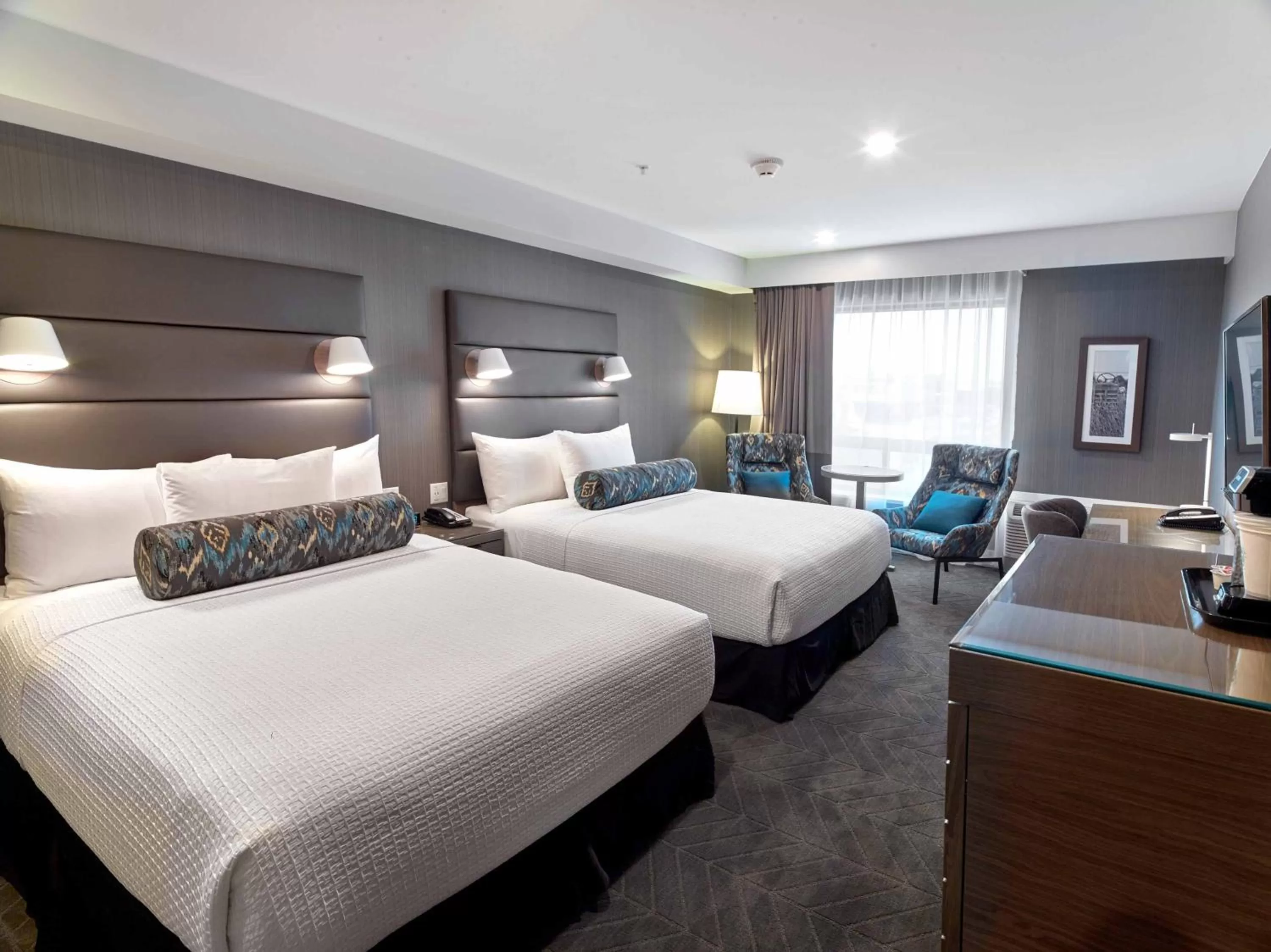 Queen Room with Two Queen Beds in Sandman Signature Plano-Frisco Hotel