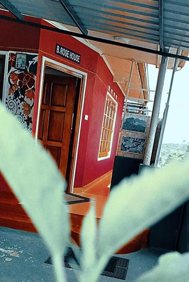 B.Rose House