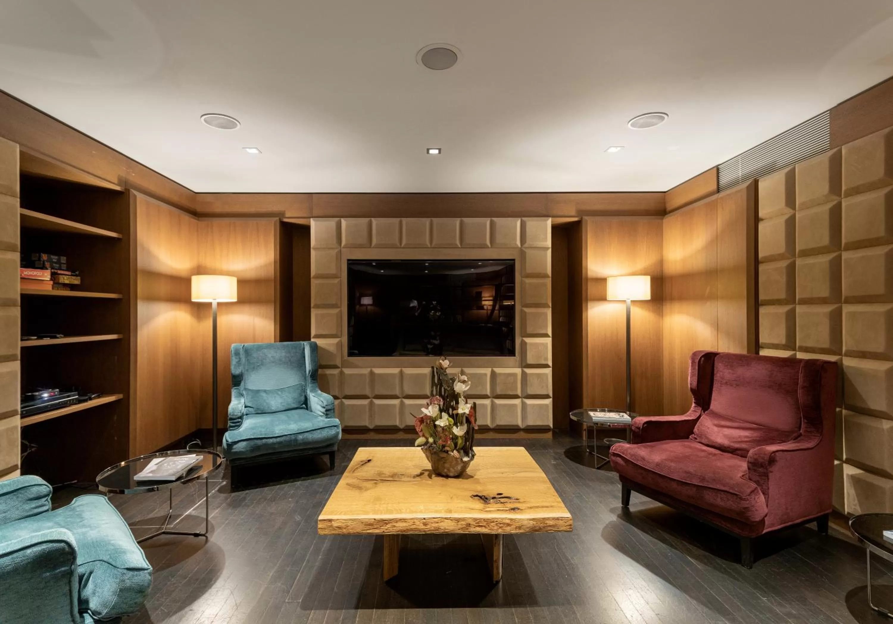 Living room in The Emblem Prague Hotel - Preferred Hotels & Resorts