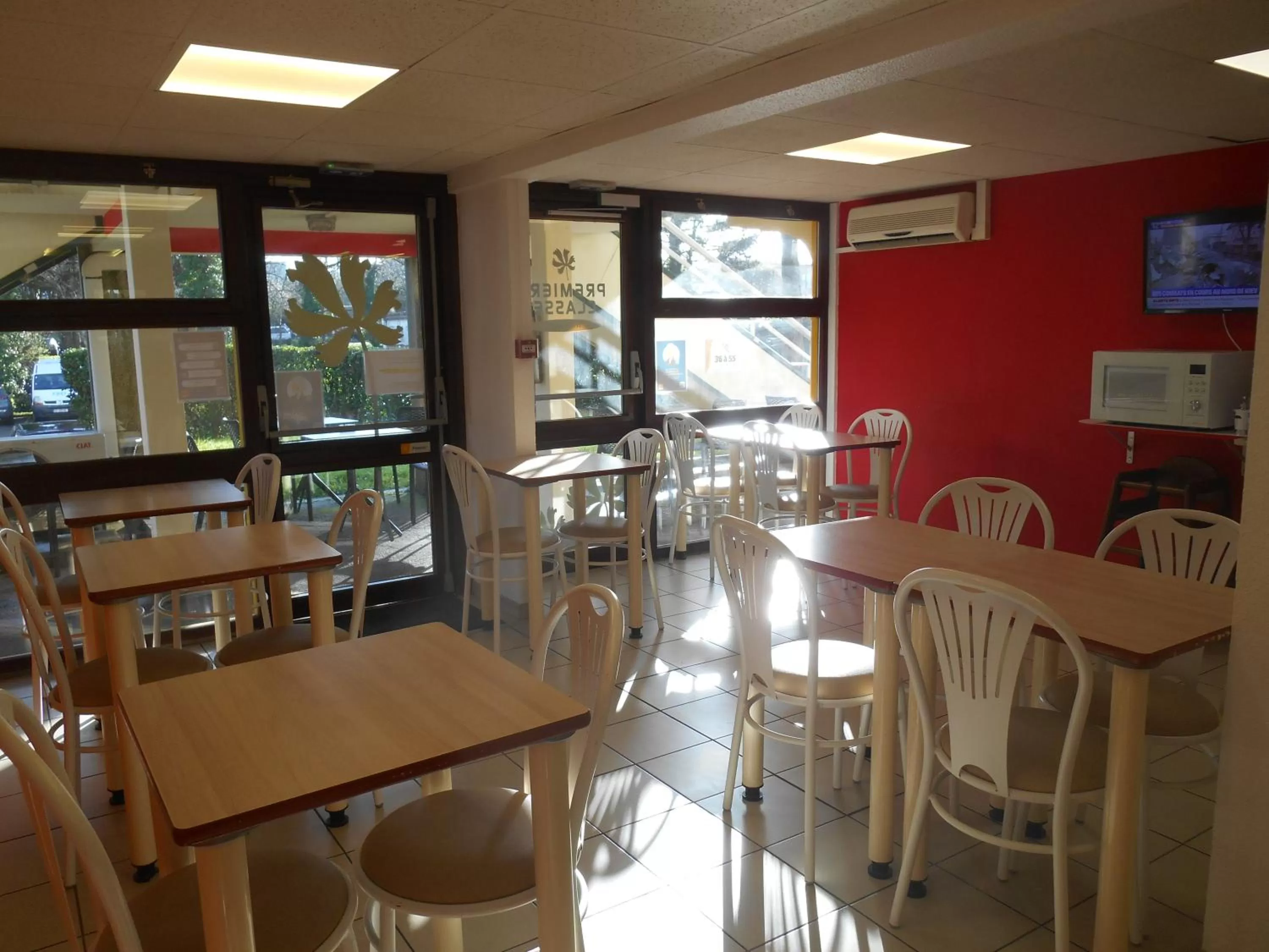 Breakfast in Premiere Classe Brest Gouesnou Aeroport