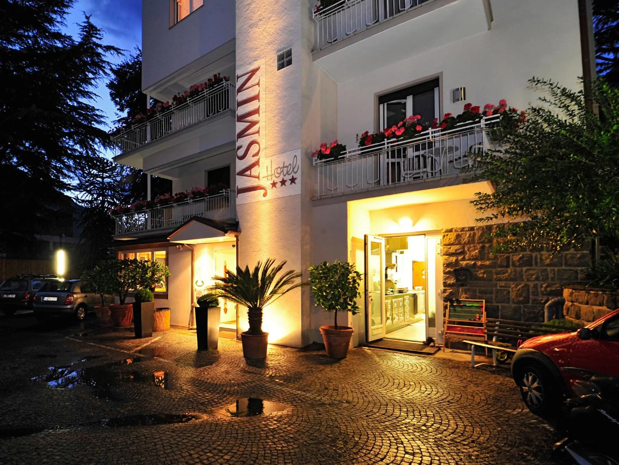 Patio in Hotel Jasmin