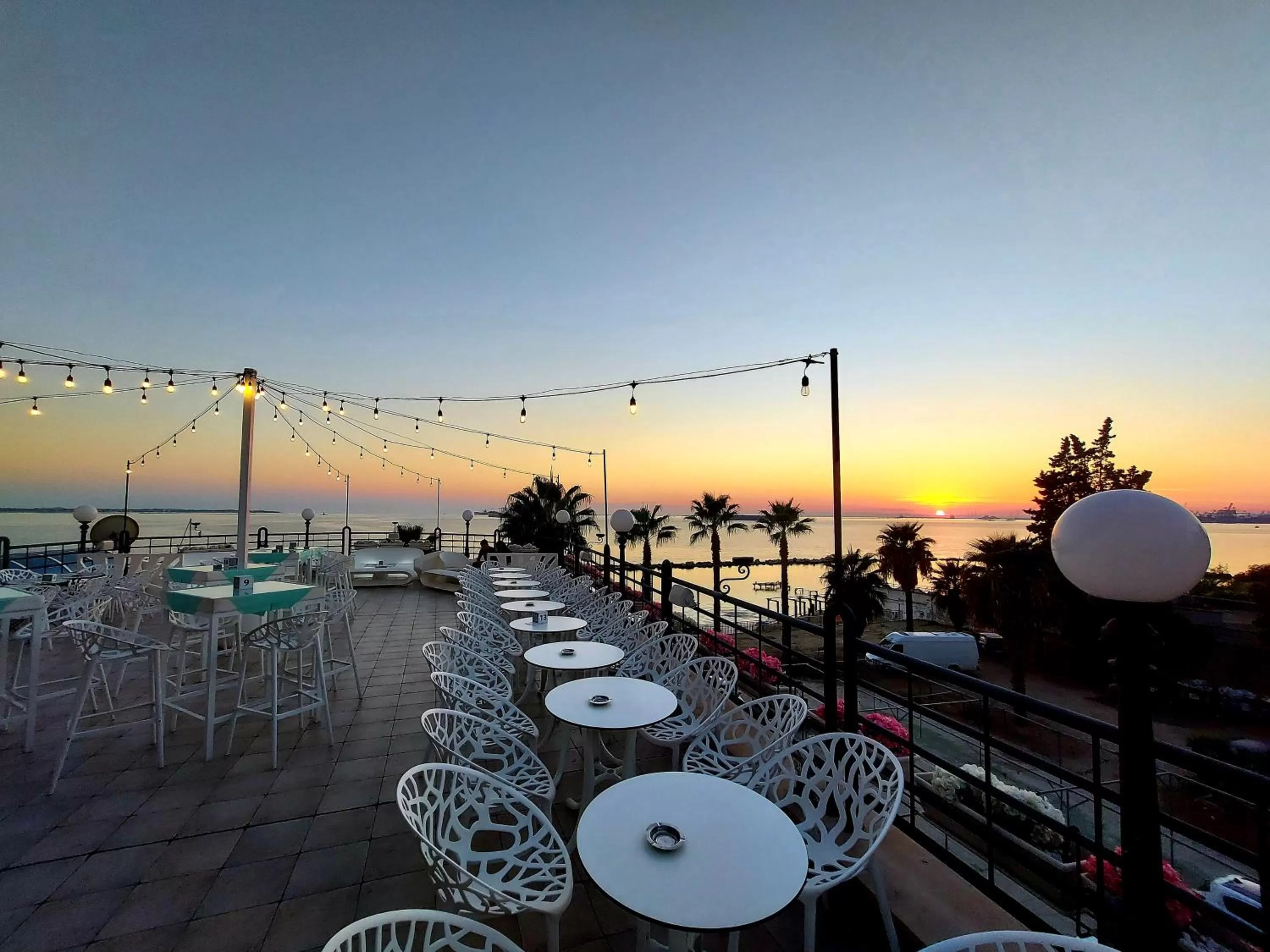 Sunrise/Sunset in Casa Flora