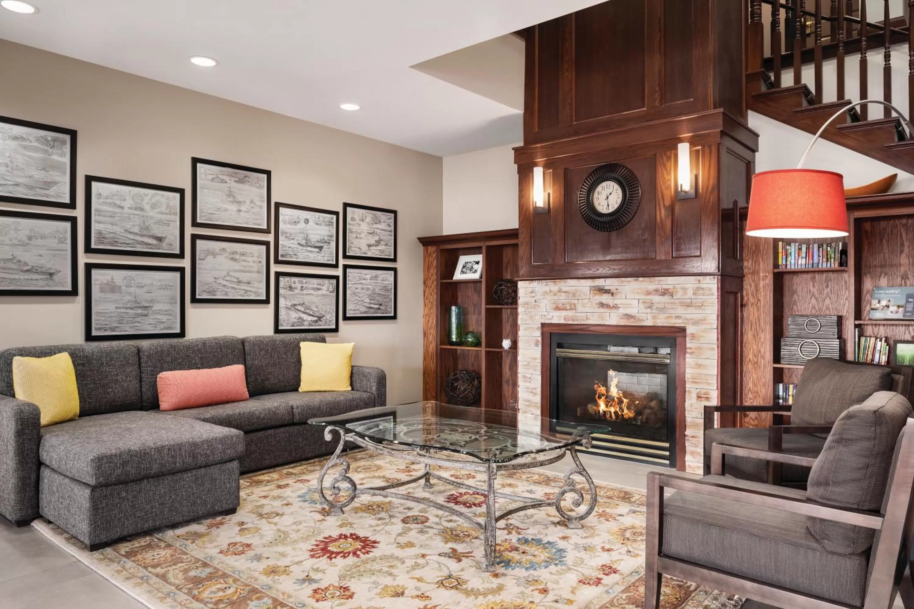 Property building in Country Inn & Suites by Radisson, Marinette, WI