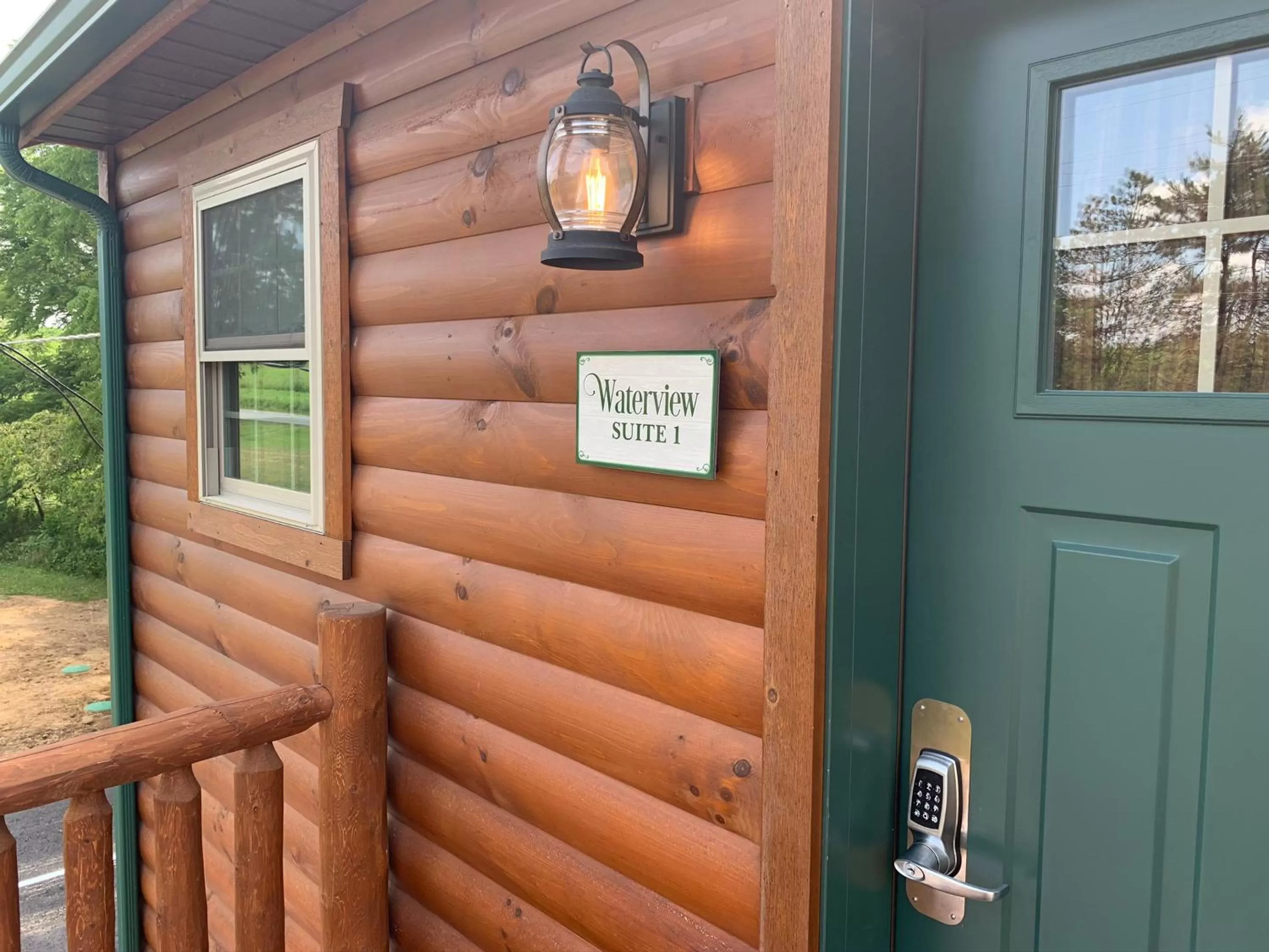 Facade/entrance in Waterview Lodge by Amish Country Lodging