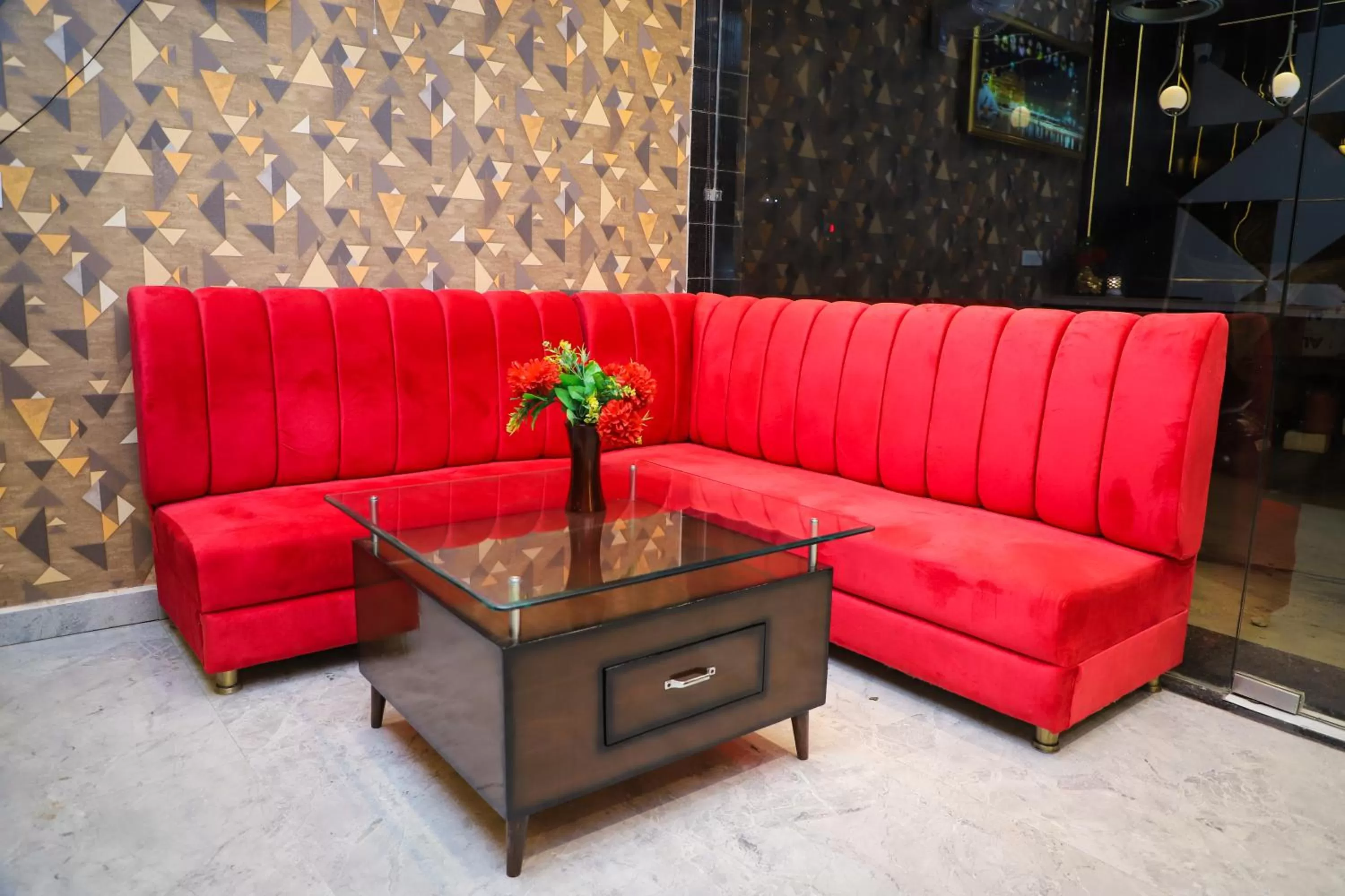 Seating area in Hotel Dream Town By Cozy Hotels & Resorts