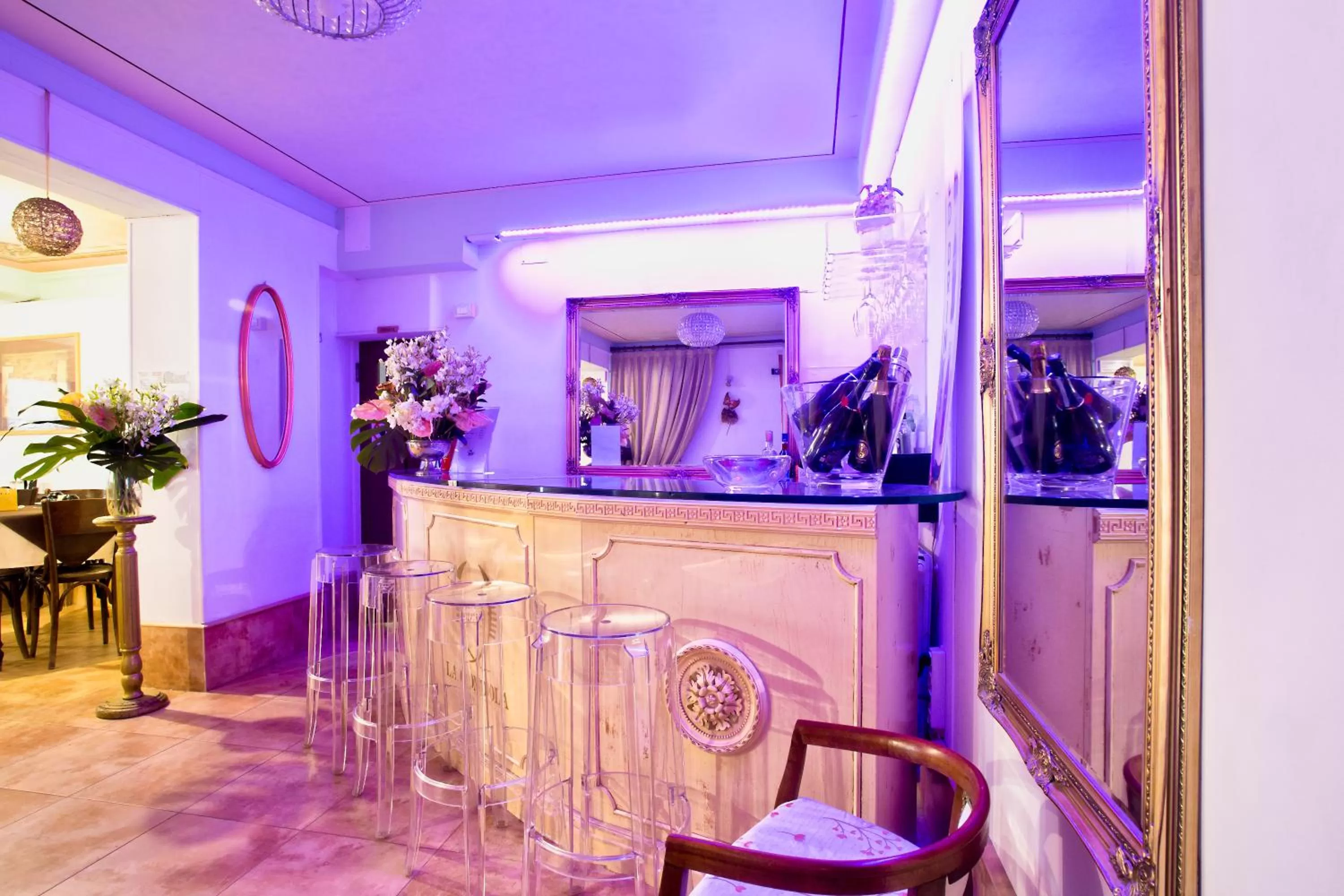 Lounge or bar in Albergo Marin