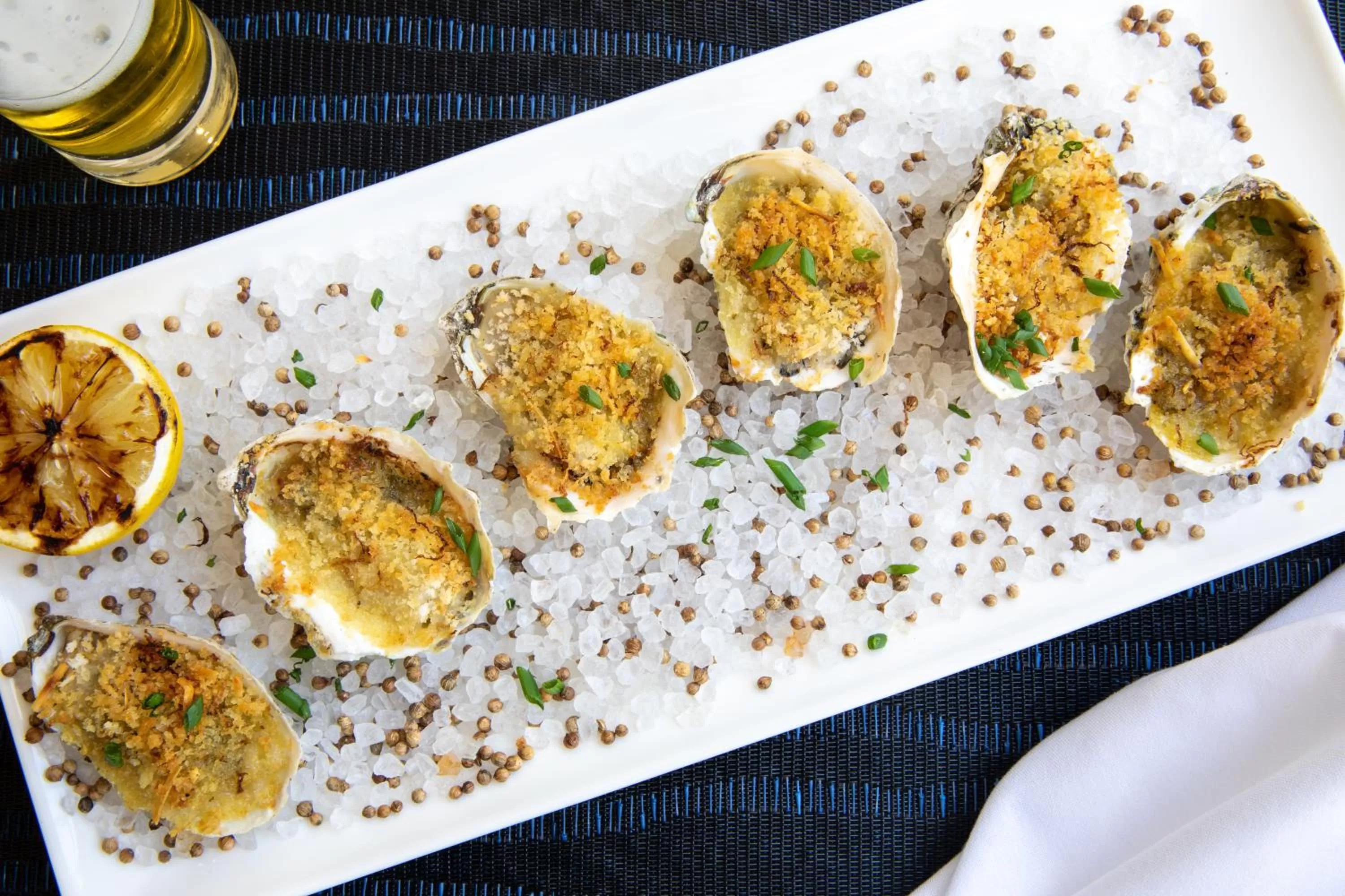 Restaurant/places to eat in Hotel Indigo Mount Pleasant by IHG