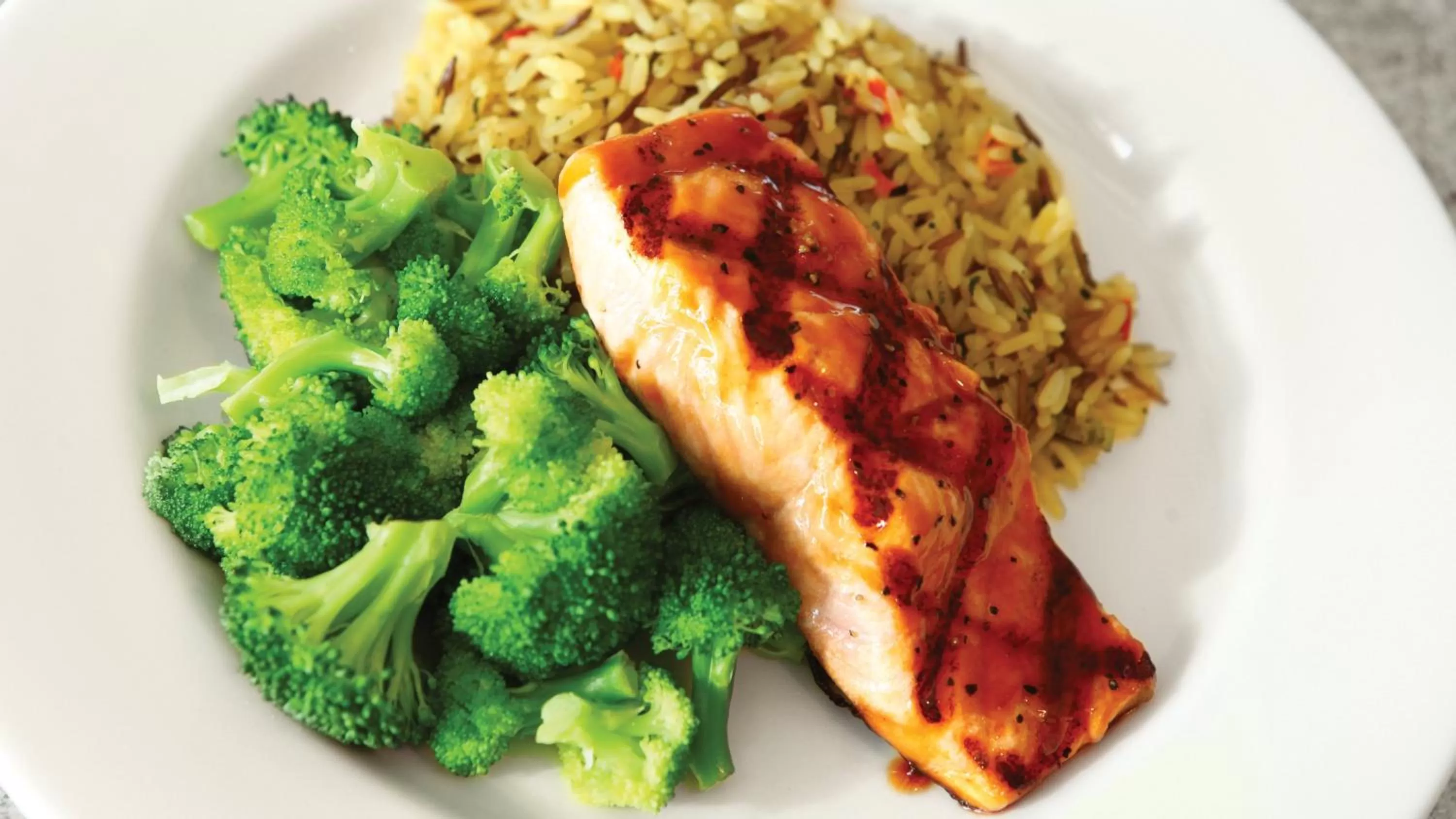 Restaurant/places to eat in Holiday Inn Cincinnati North West Chester by IHG