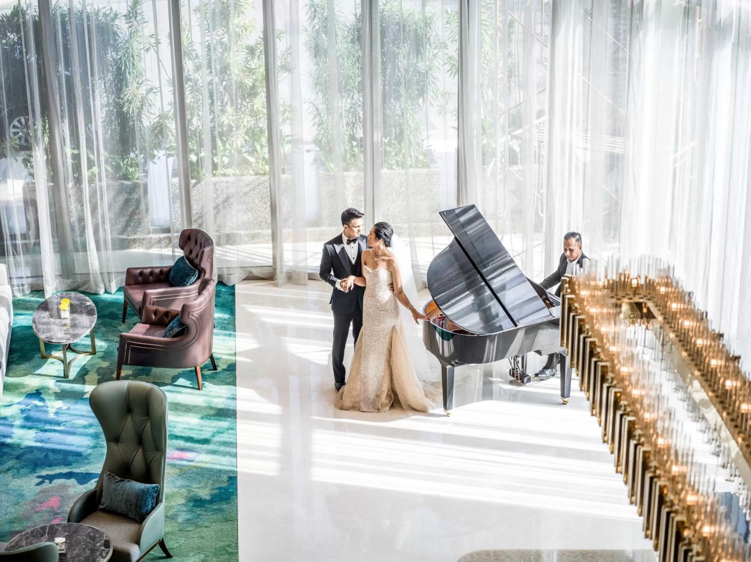 Lounge or bar in InterContinental Hotels Jakarta Pondok Indah by IHG