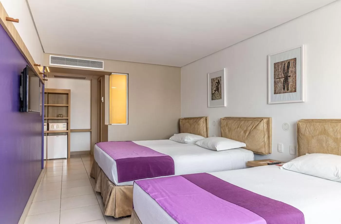 Photo of the whole room, Bed in Iu-á Hotel