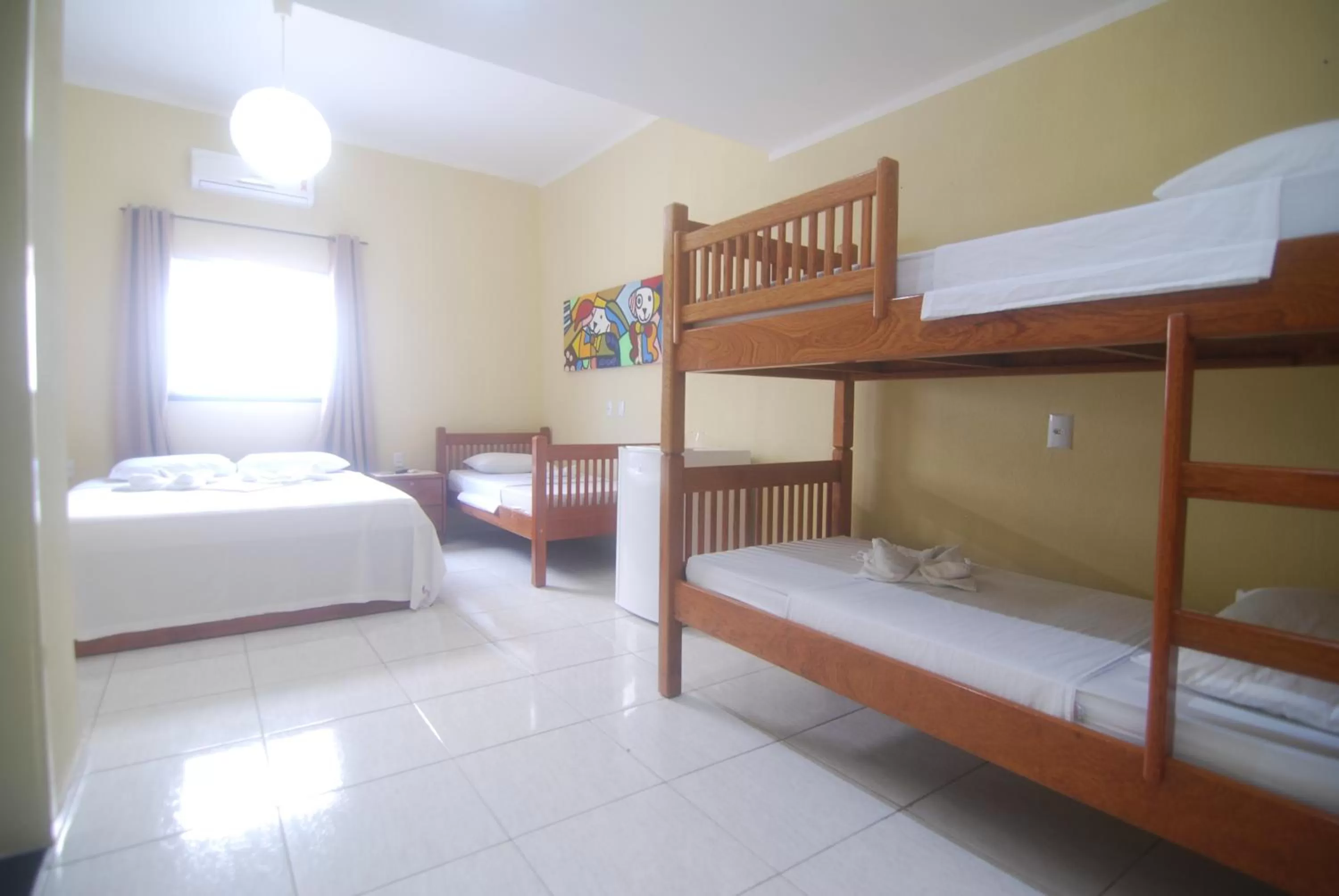 Bed, Bunk Bed in Refúgio Pousada Fortaleza