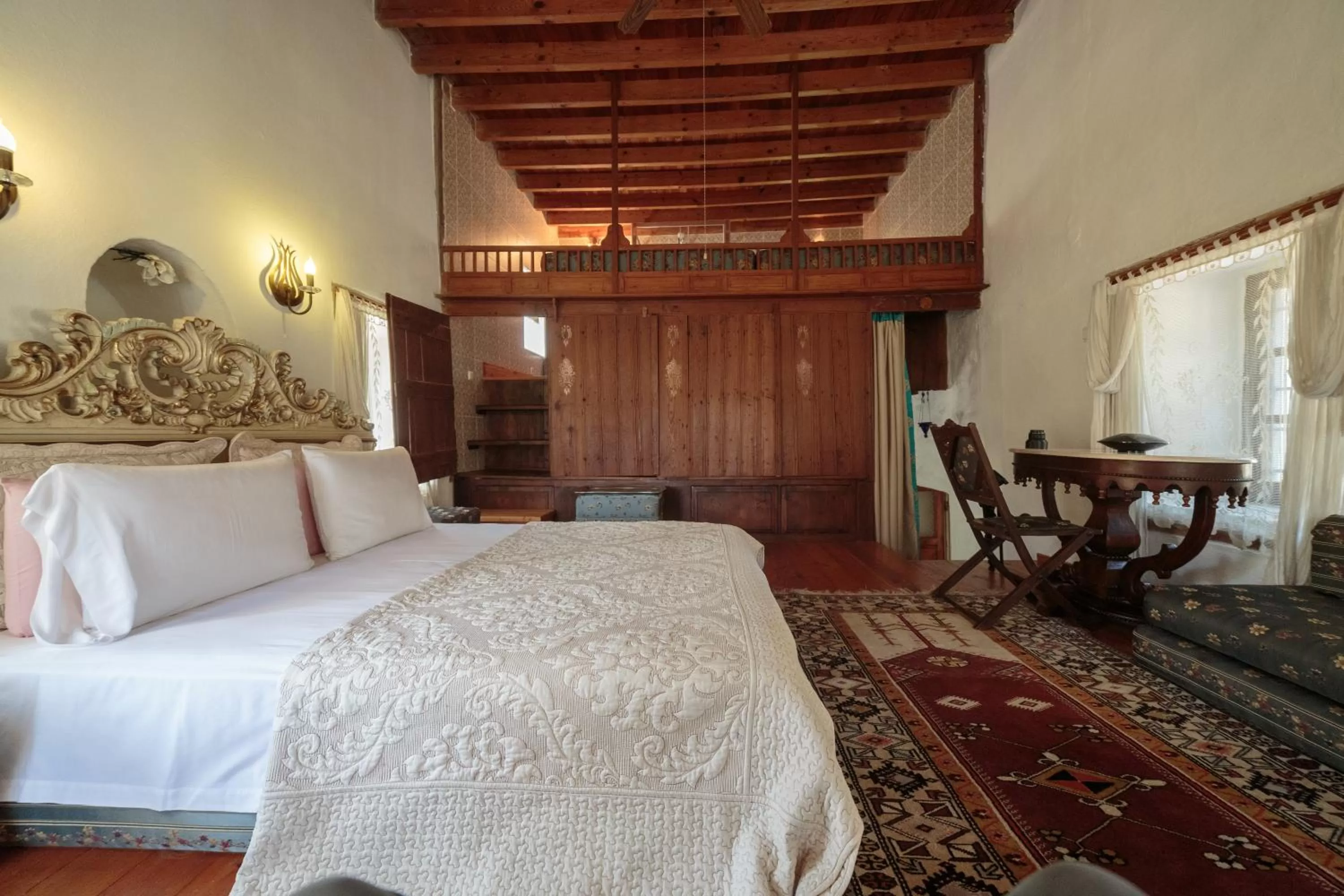 Photo of the whole room, Bed in Ha La Bodrum