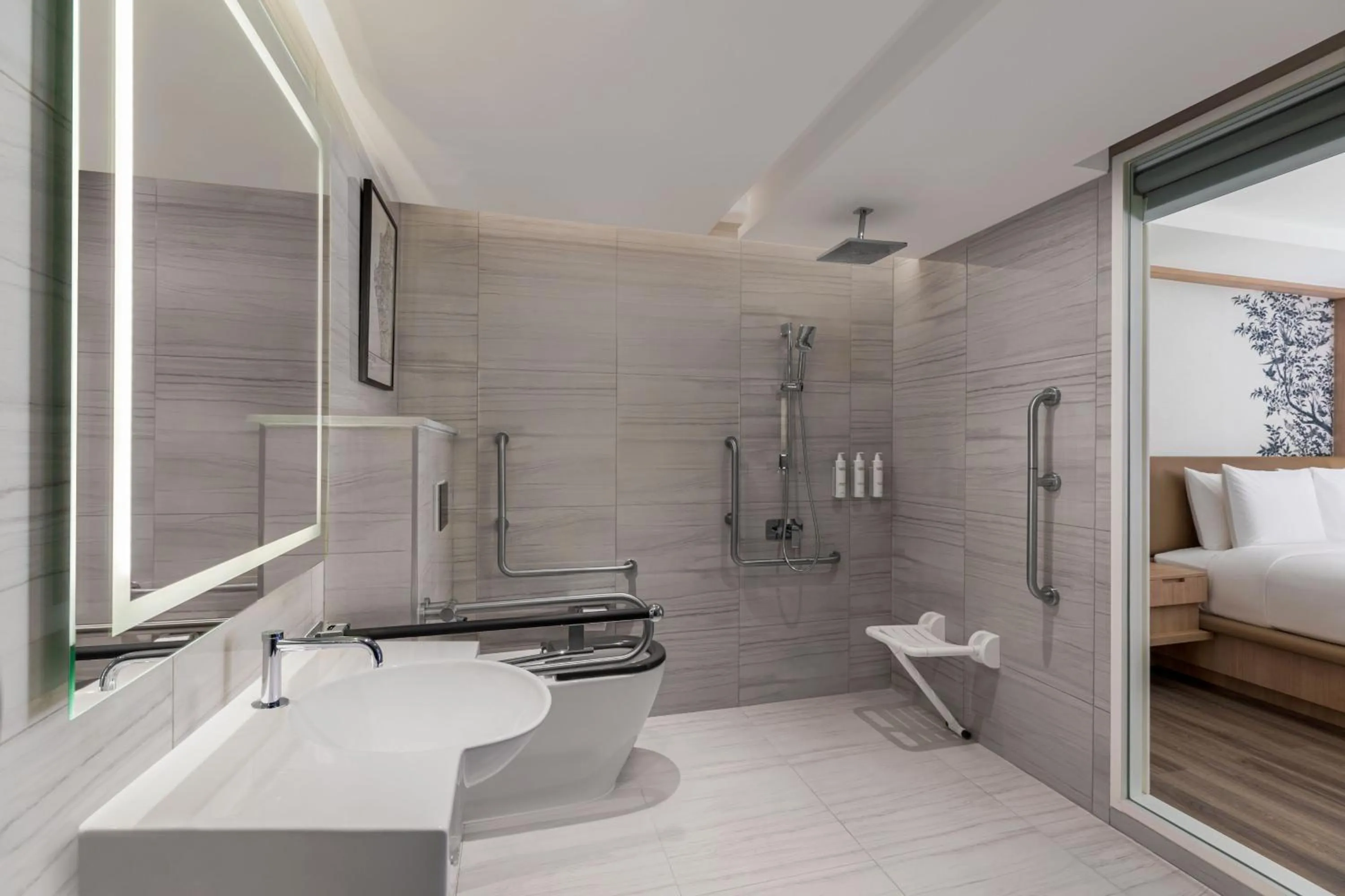 Bathroom in Courtyard by Marriott North Pattaya