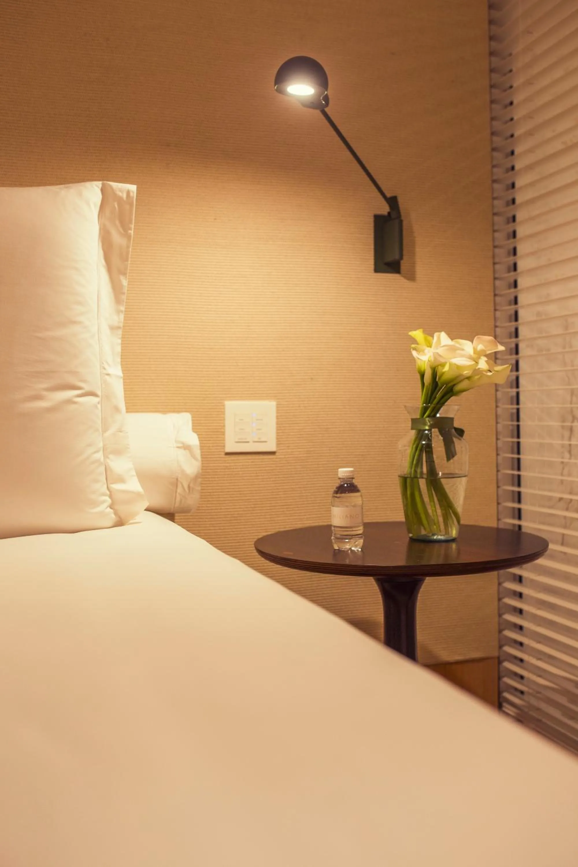 Decorative detail, Bed in Emiliano Rio