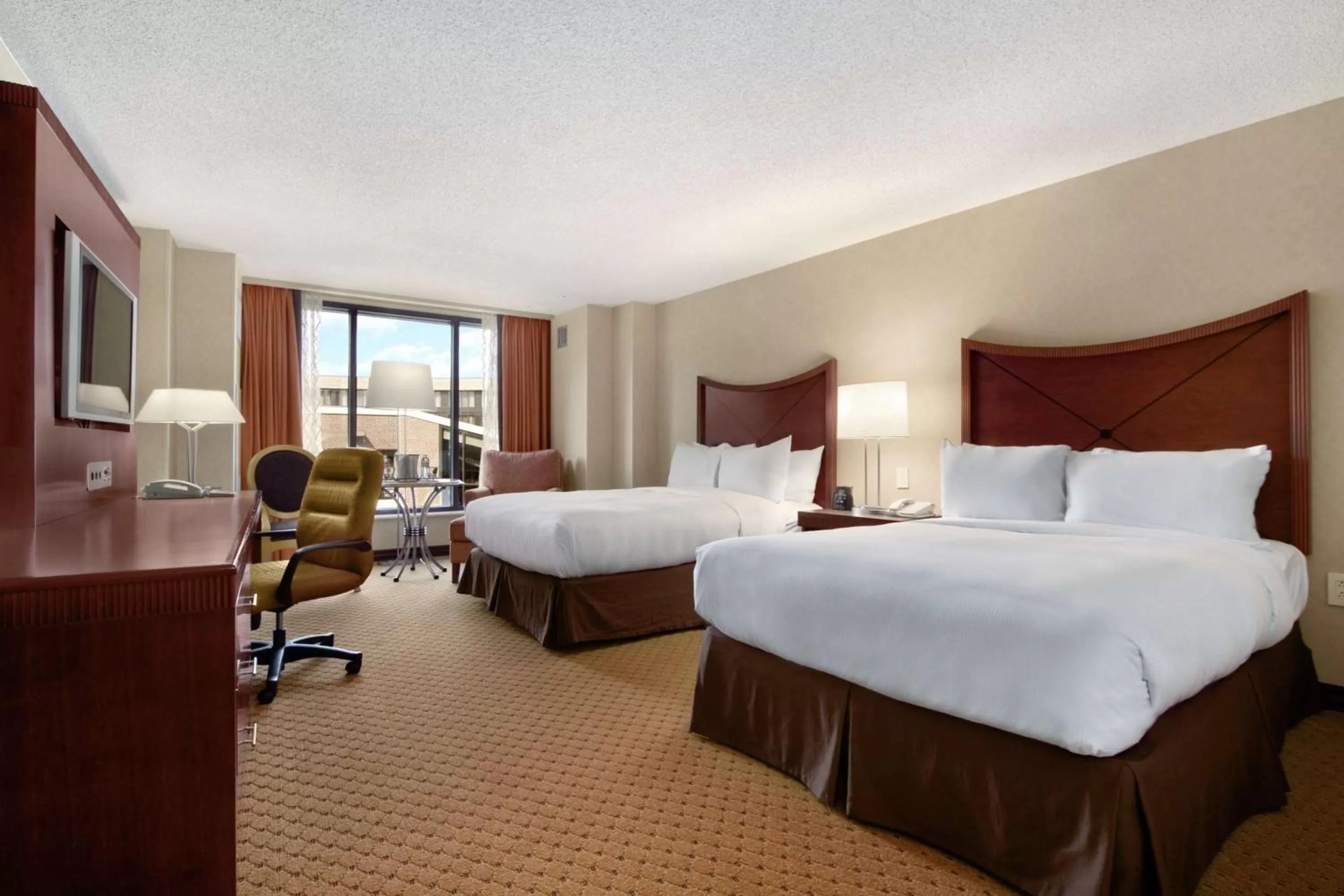 Double Room with 2 Double Beds and Bath Tub - Disability Access in Hilton Washington Dulles Airport