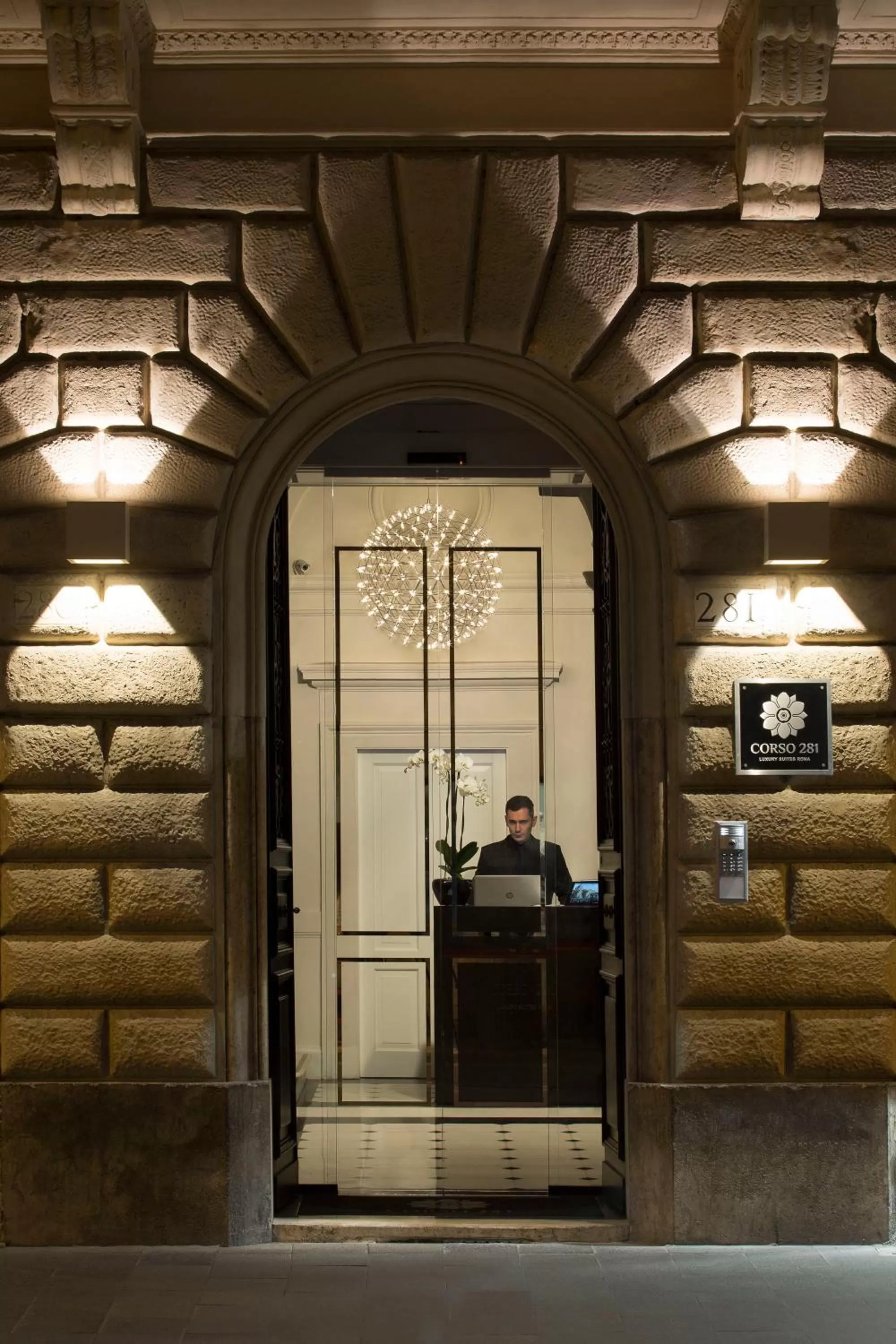 Facade/entrance in Corso 281 Luxury Suites