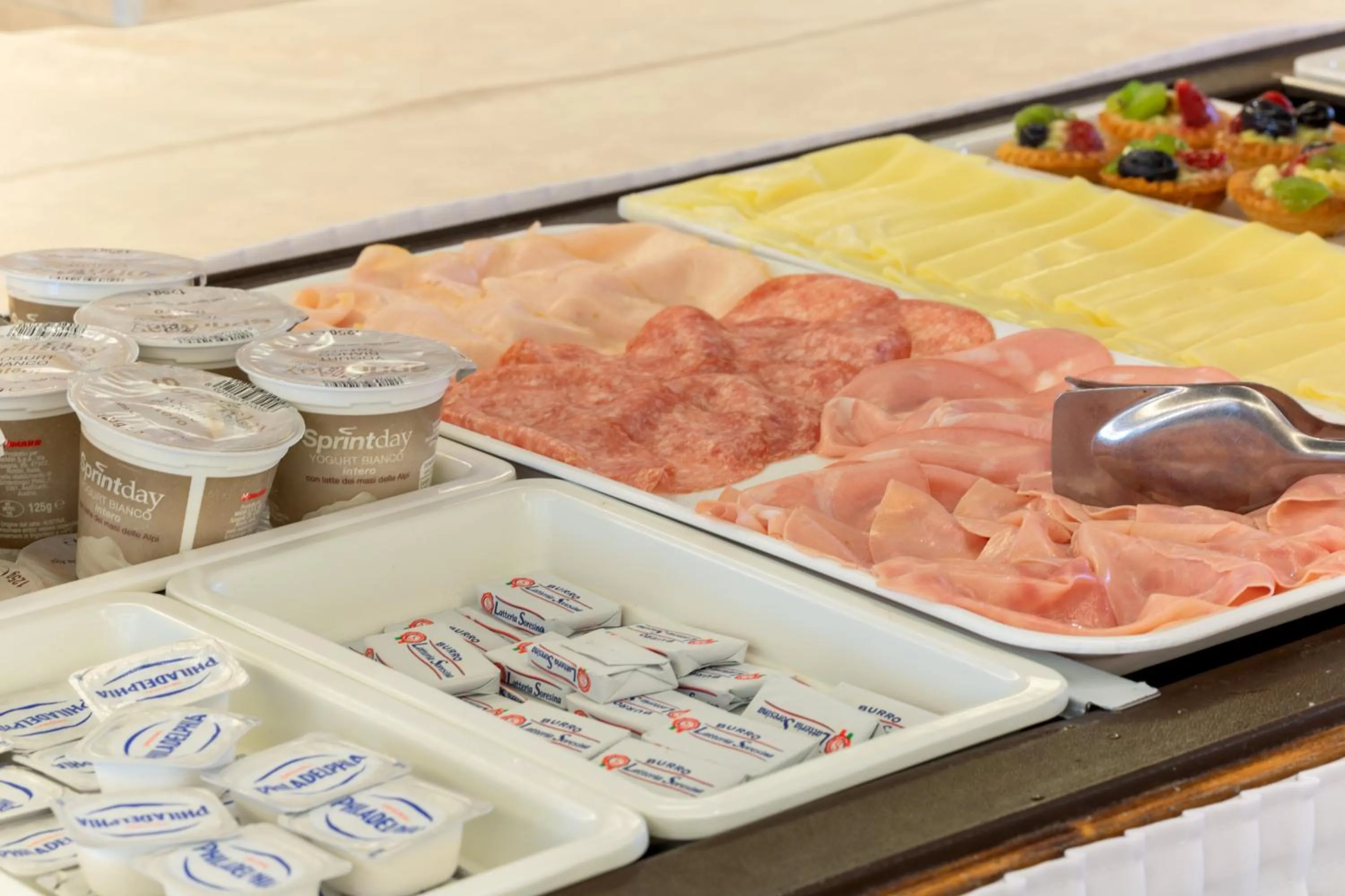 Breakfast in Hotel Campagnola