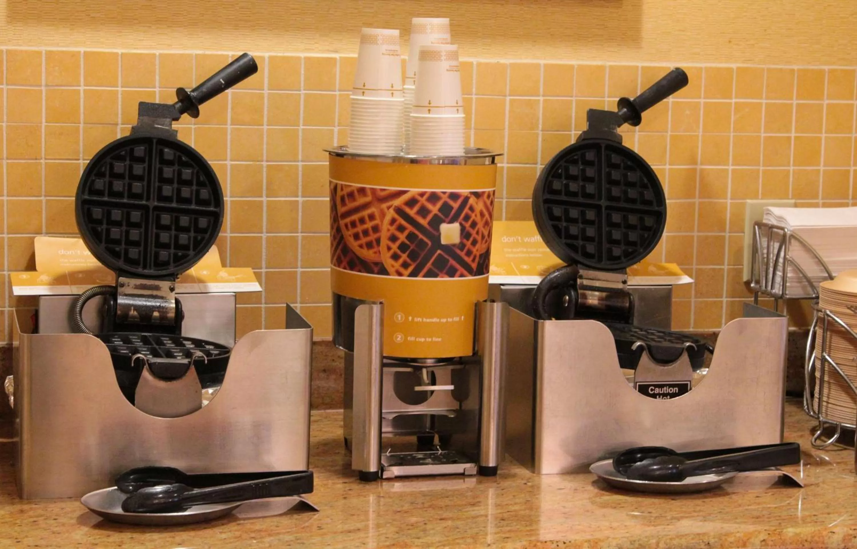 Breakfast in Hampton Inn Hampton-Newport News