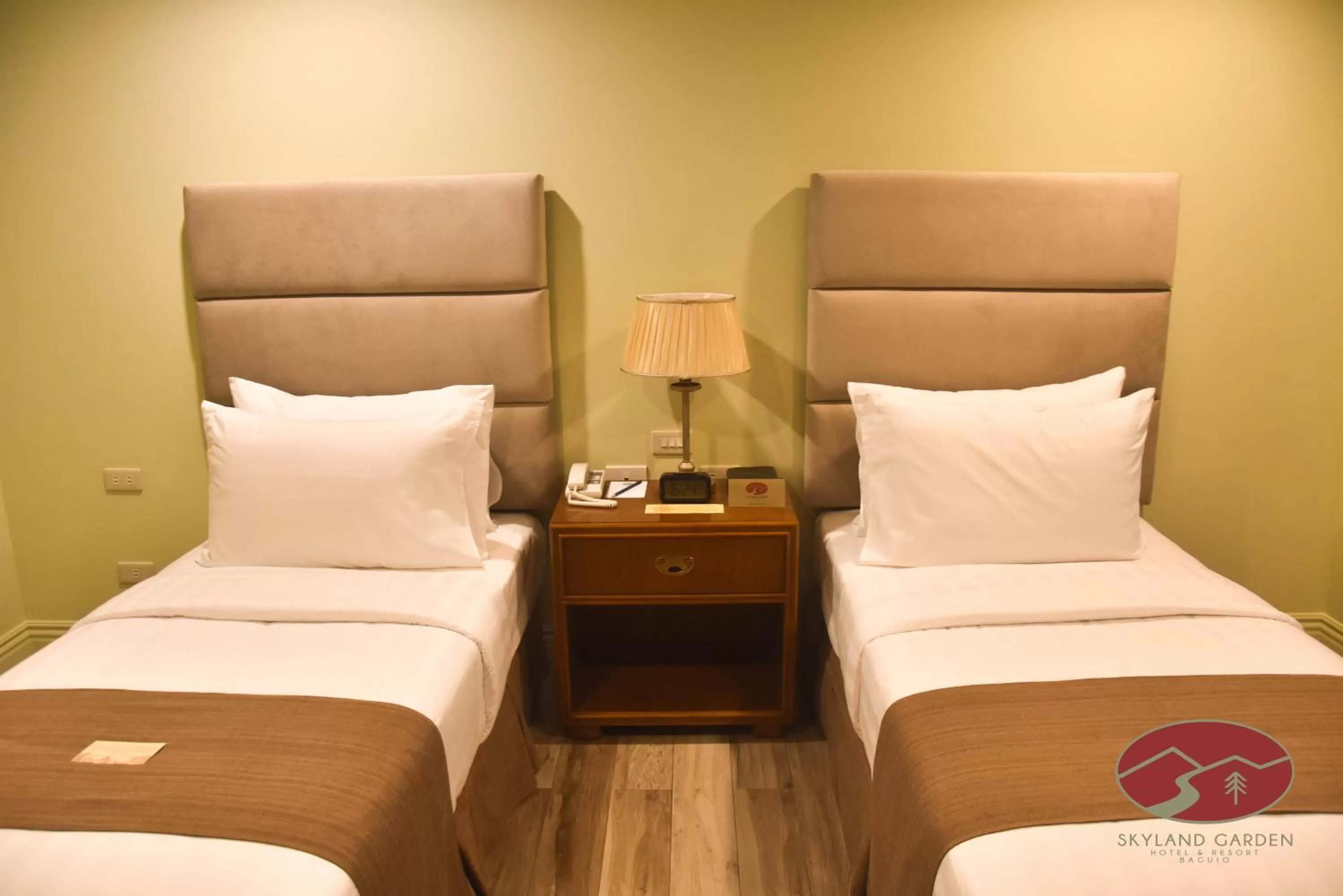 Bed in Skyland Garden Hotel and Resort