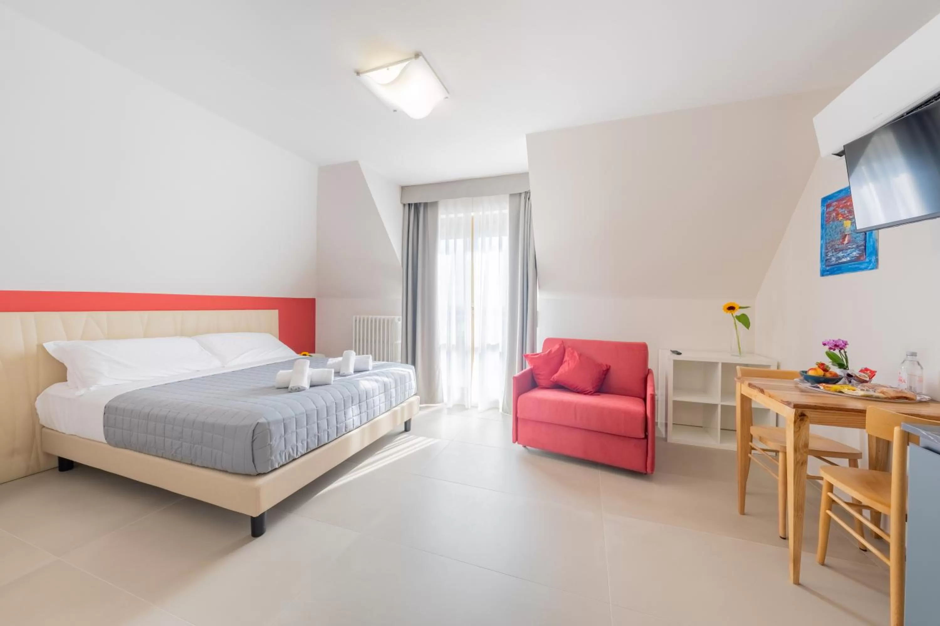 Bedroom, Bed in Dea Suite Room