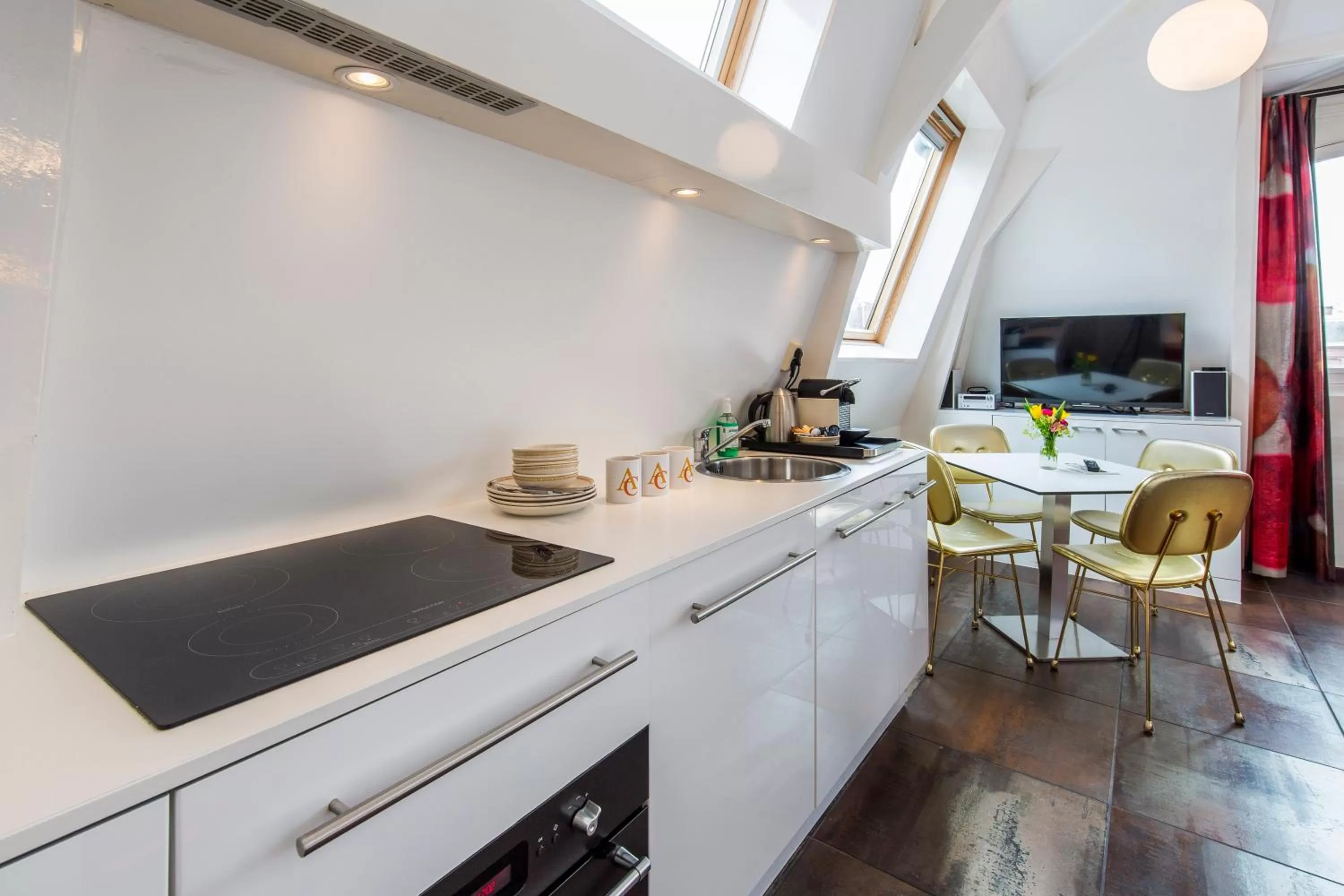 TV and multimedia in Amstel Corner Hotel