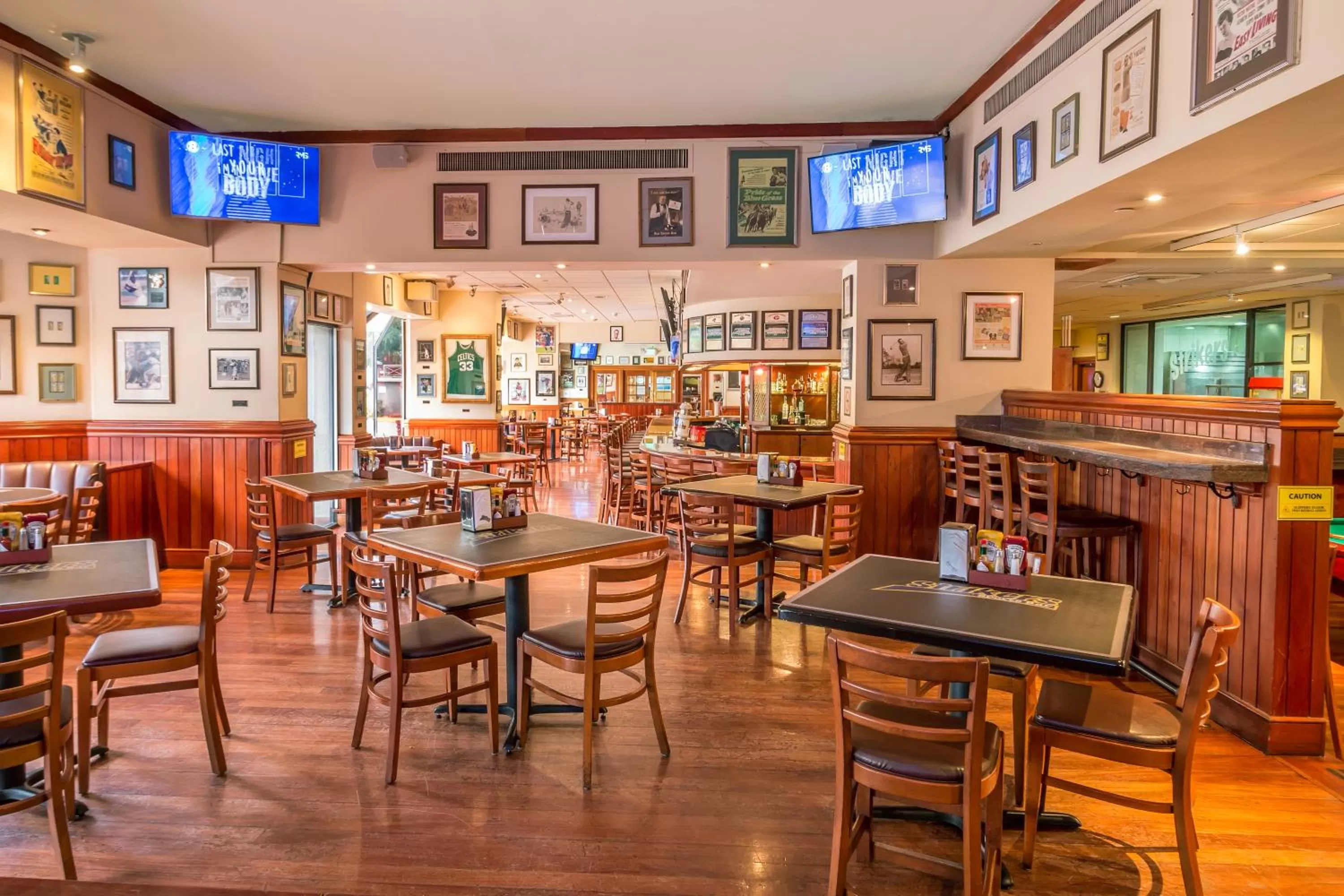 Restaurant/places to eat in Barceló Guatemala City