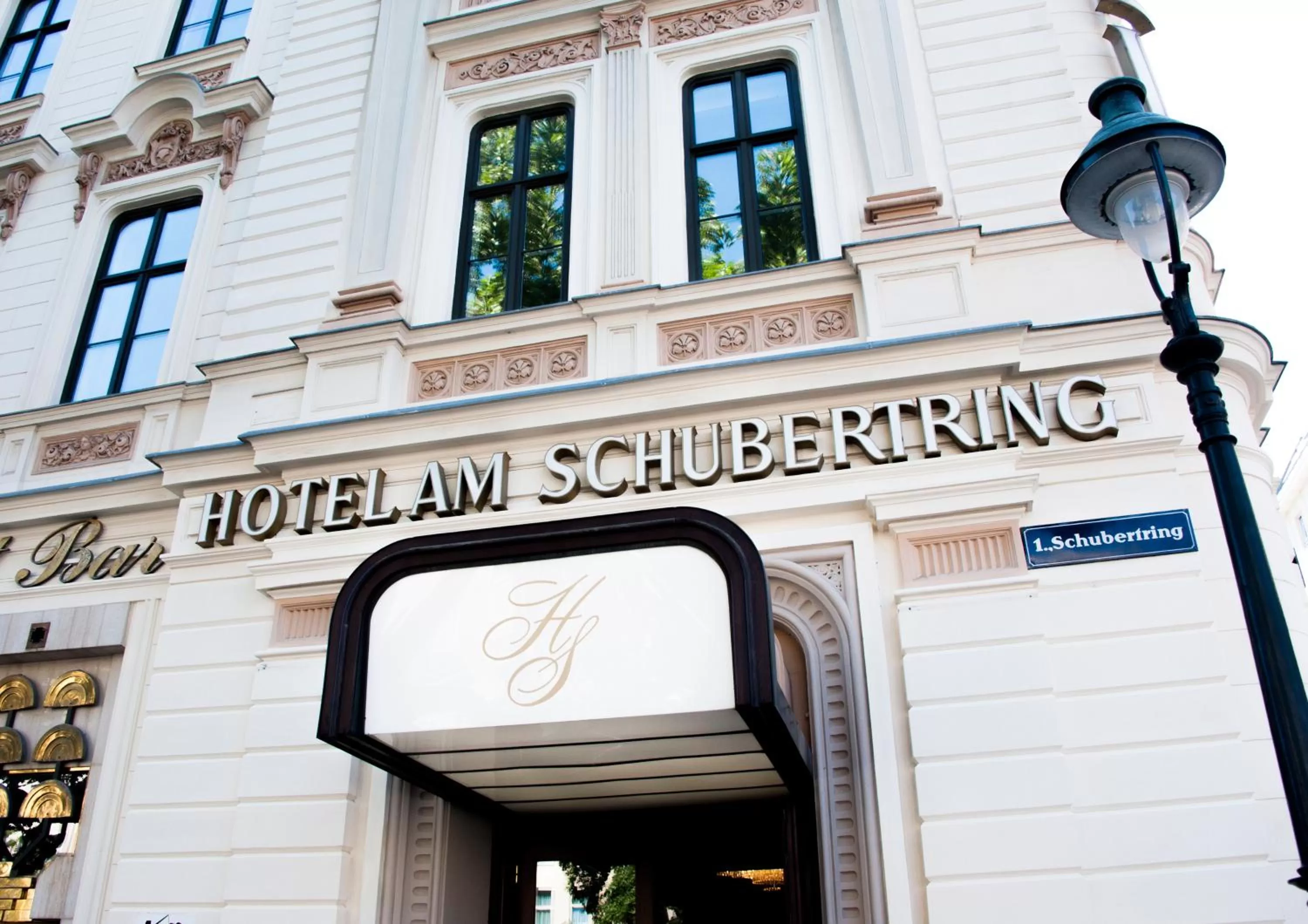 Facade/entrance in Hotel Am Schubertring