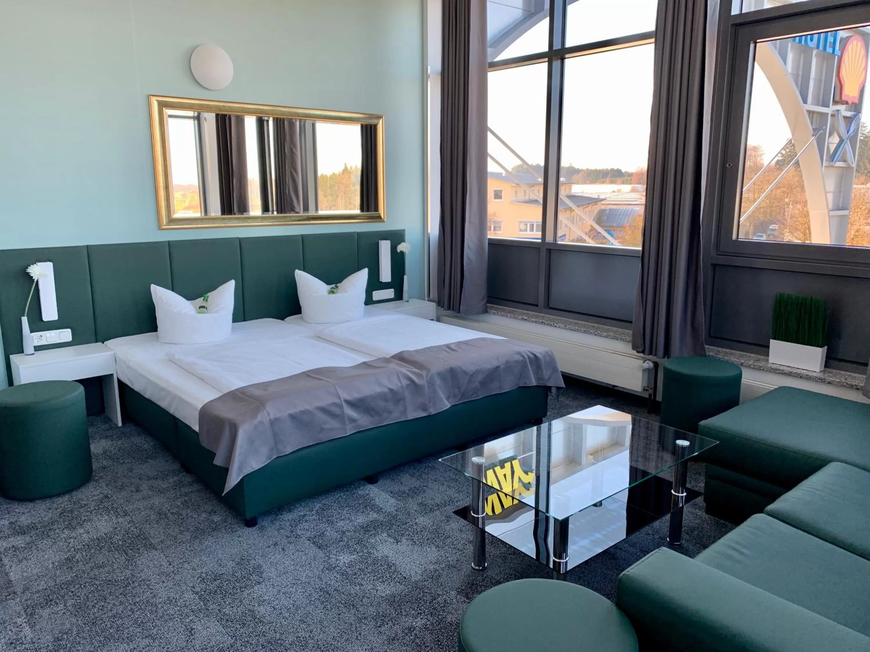 Bed in Hotel Asbach-Bäumenheim