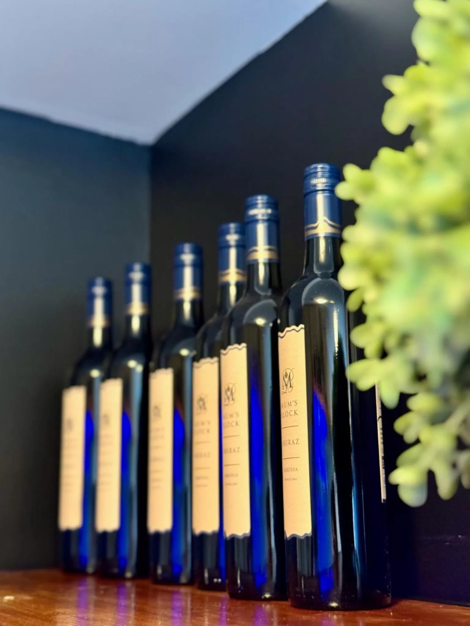 Restaurant/places to eat in B-Ks Premier Motel Palmerston North