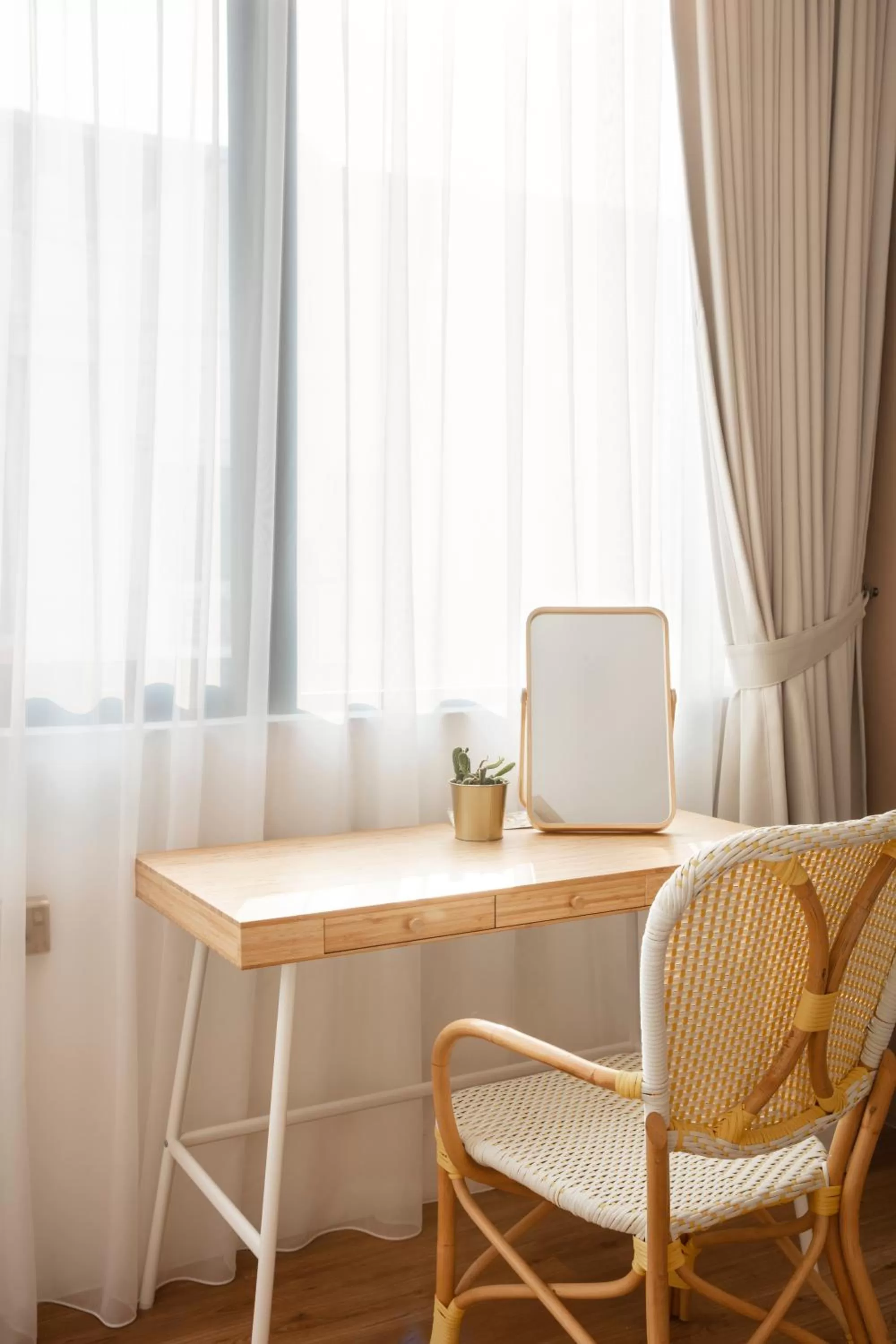 TV/Entertainment Center in One Heritage Hotel